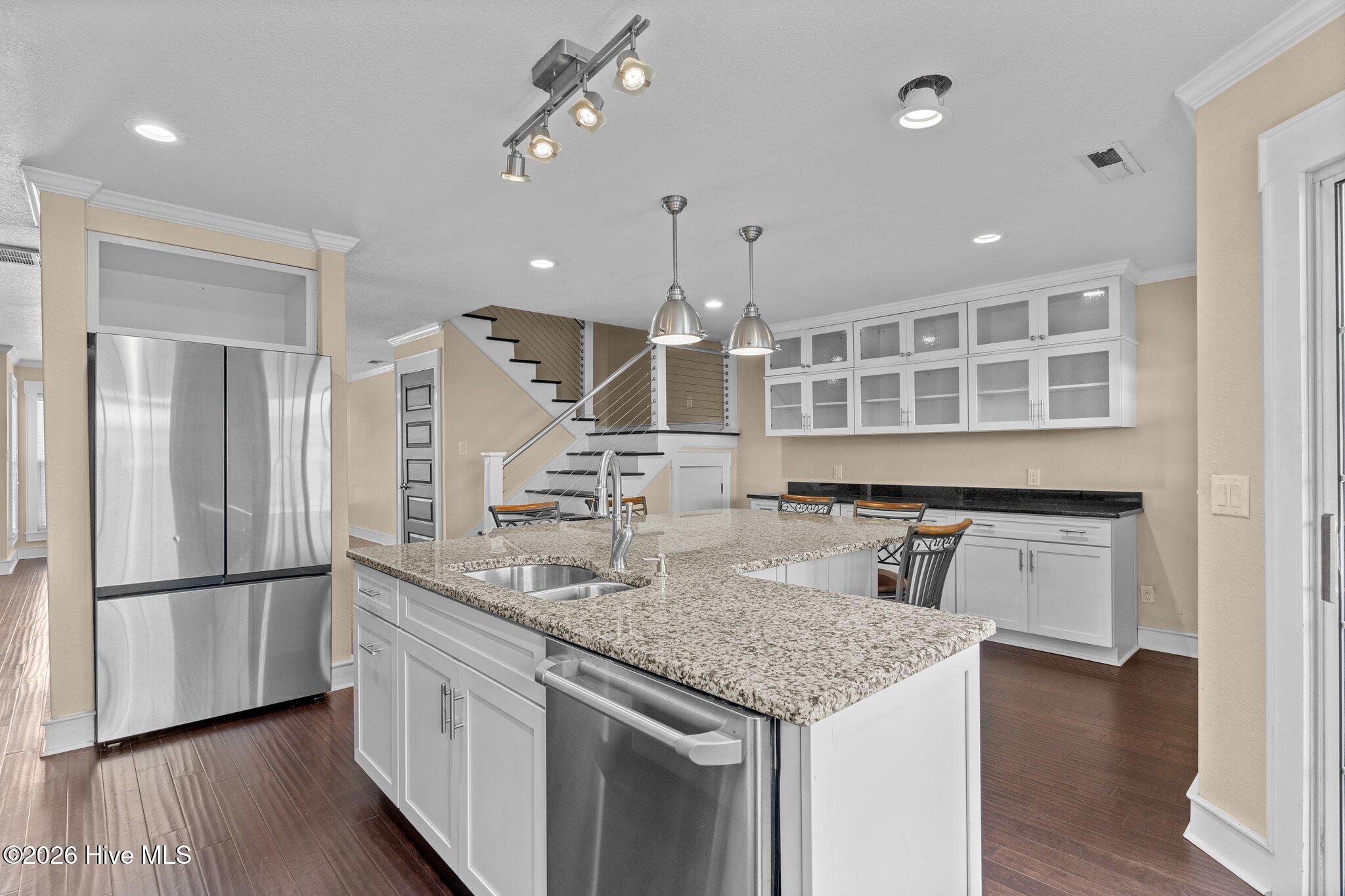 8711 Emerald Plantation Road 302,Emerald Isle