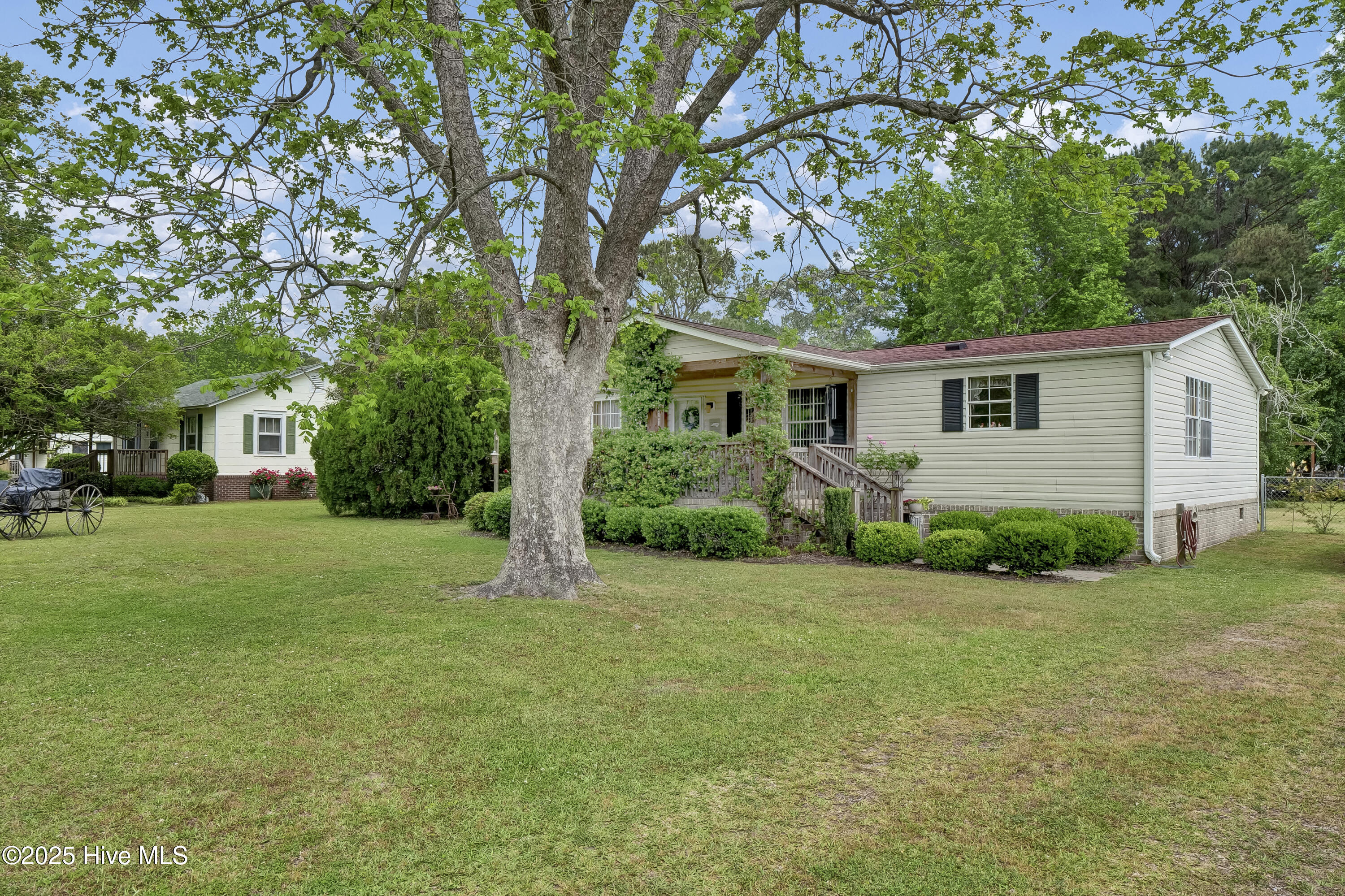 Homes for sale in Castle Hayne, NC | 2 Castle Farms Rd, Castle Hayne, NC 28429 | MLS# 100503942