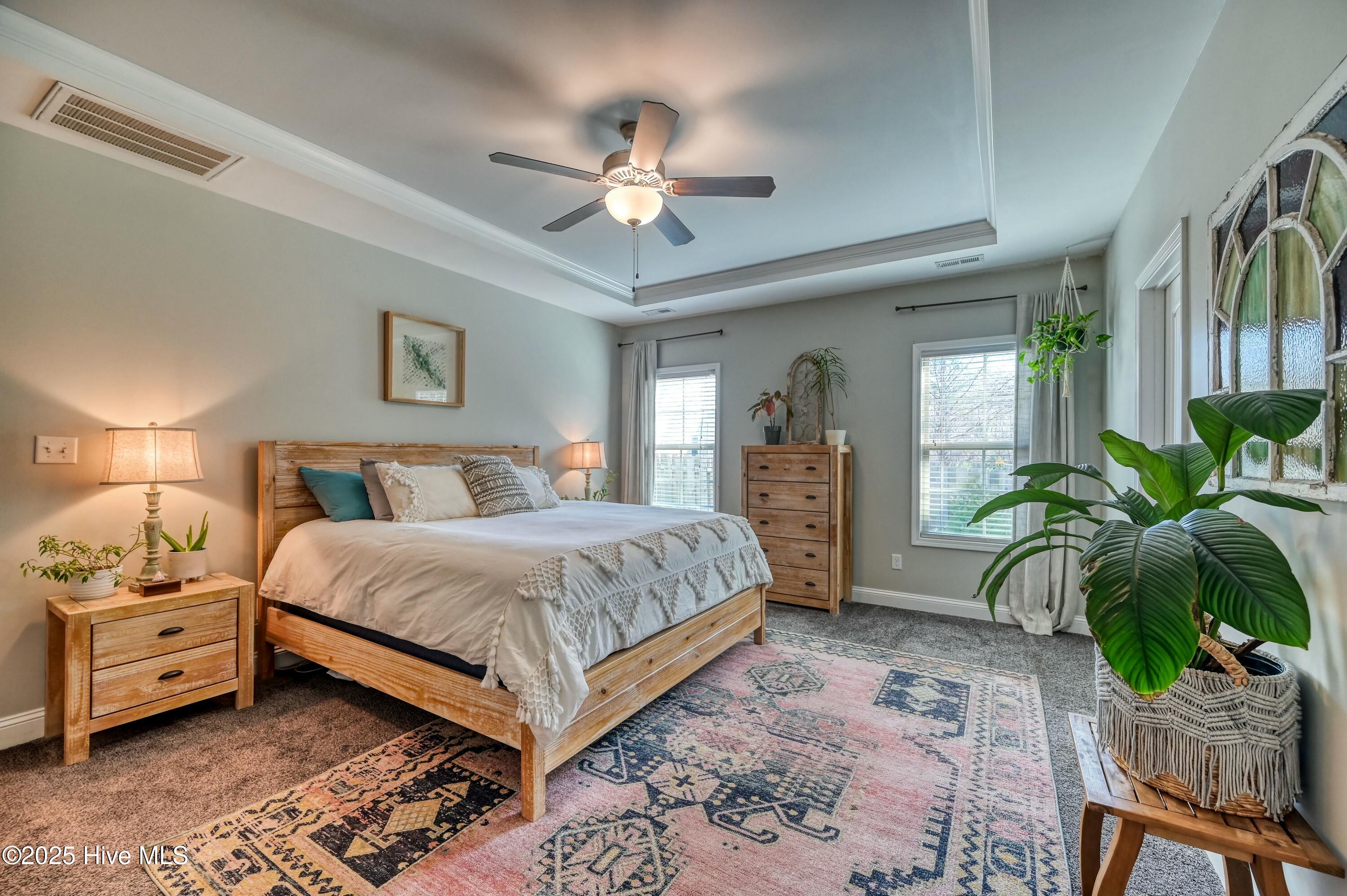 100561132 | Photo 23