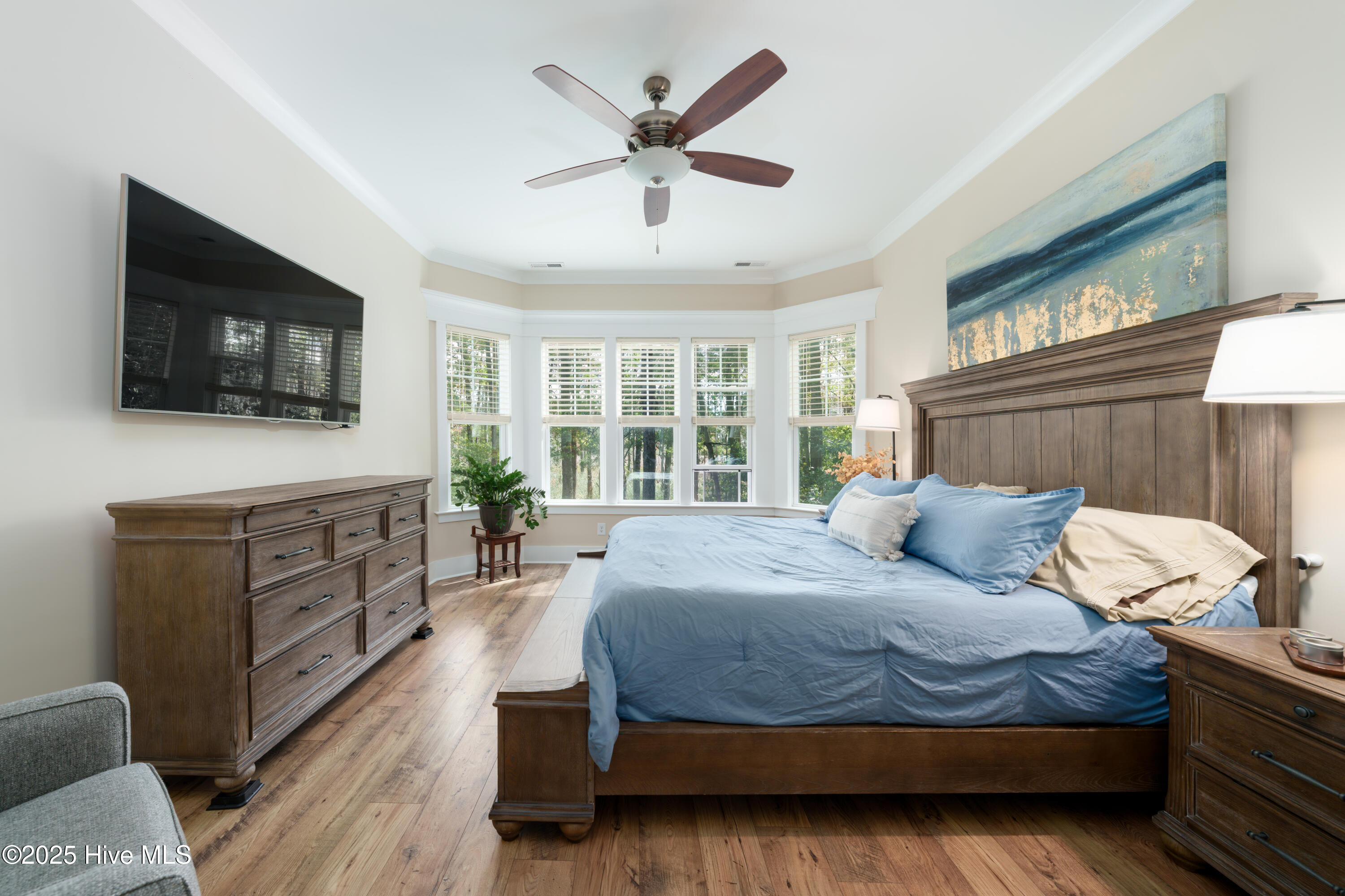 100537850 | Photo 22