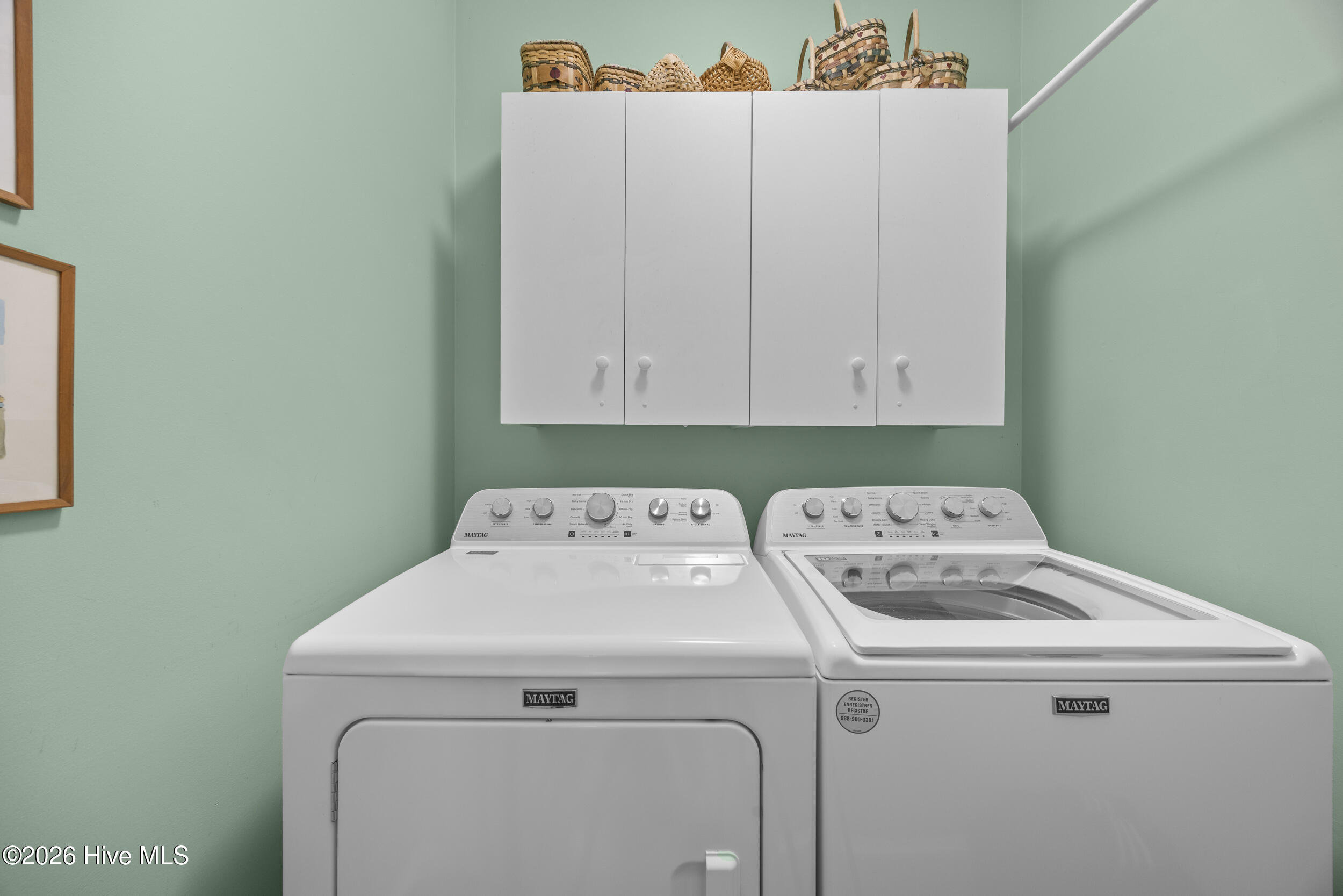 100564035 | Photo 30