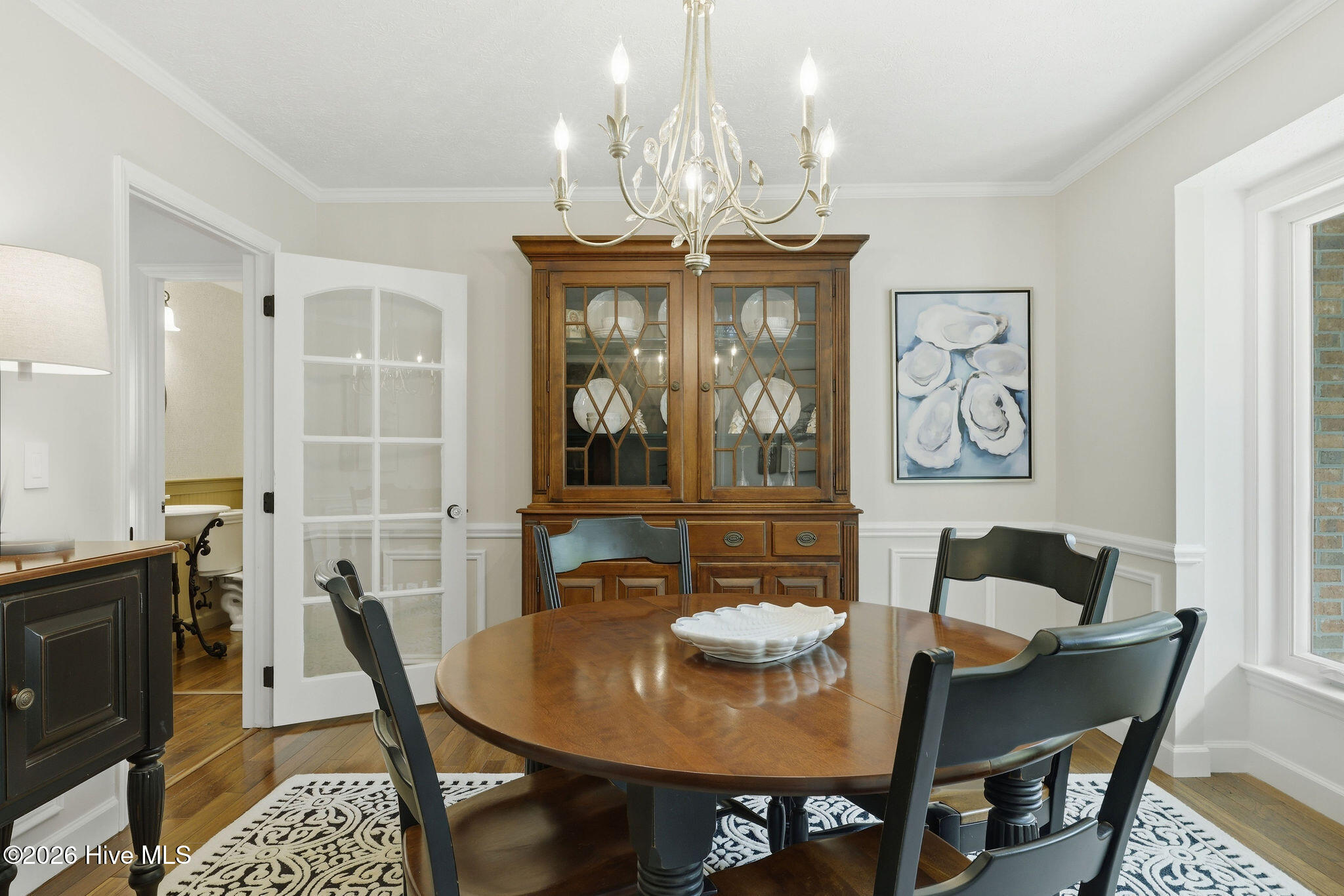 100567317 | Photo 42