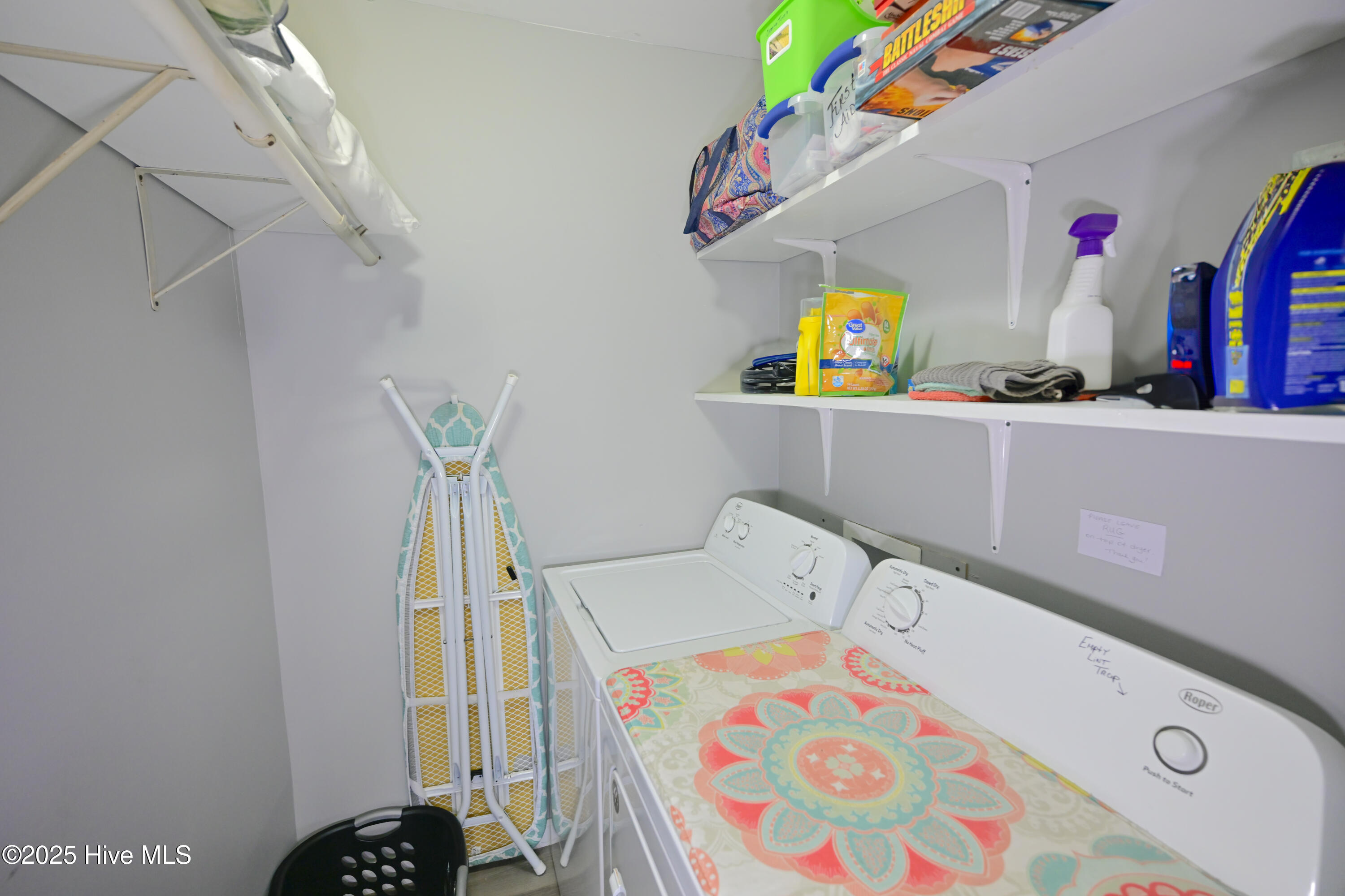 100495129 | Photo 30