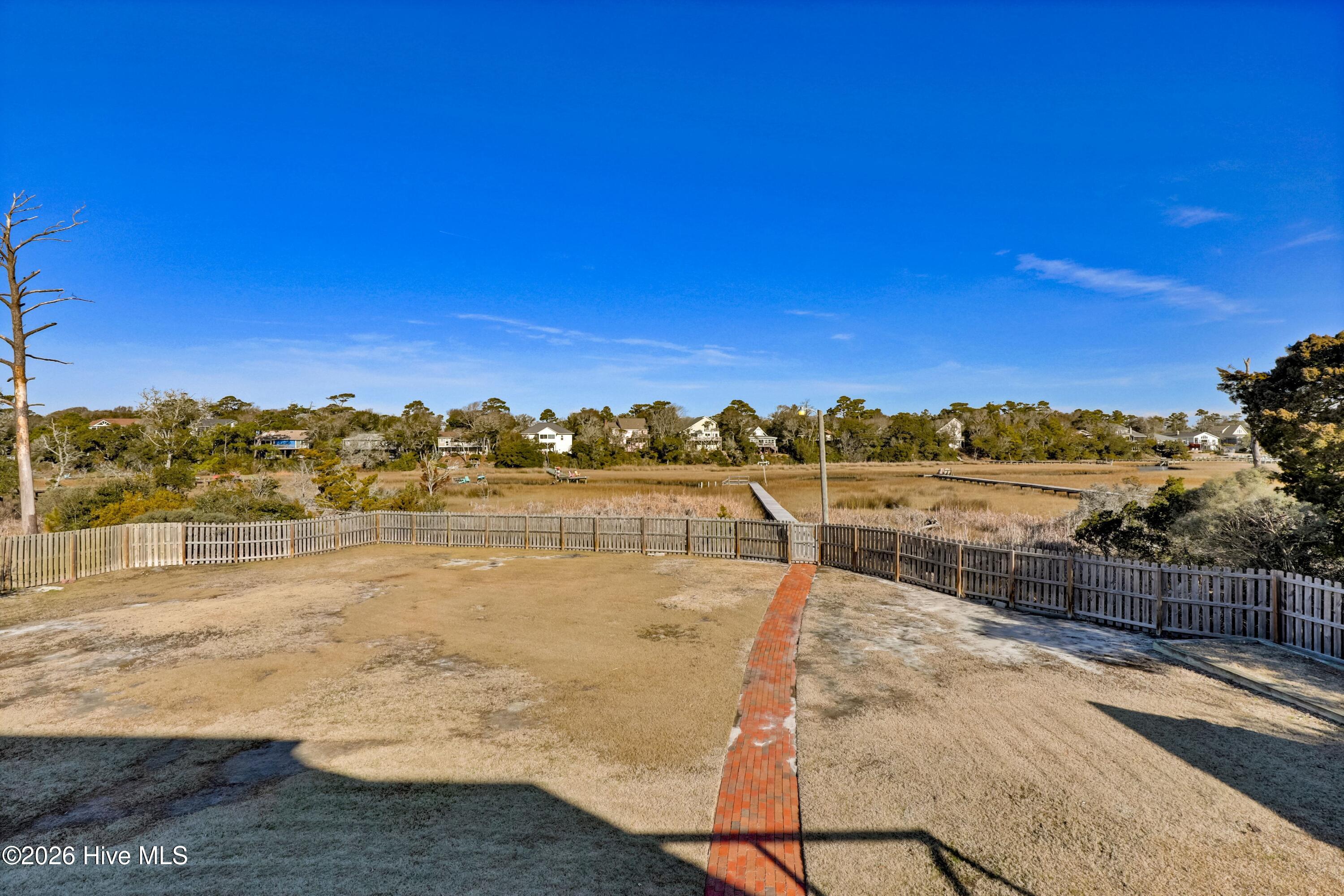 100489094 | Photo 14