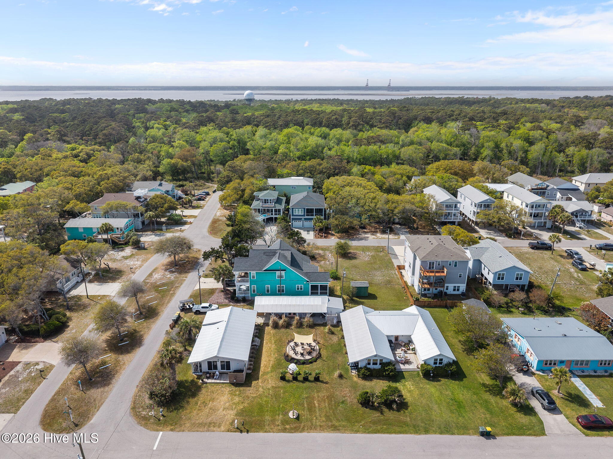 100565968 | Photo 59