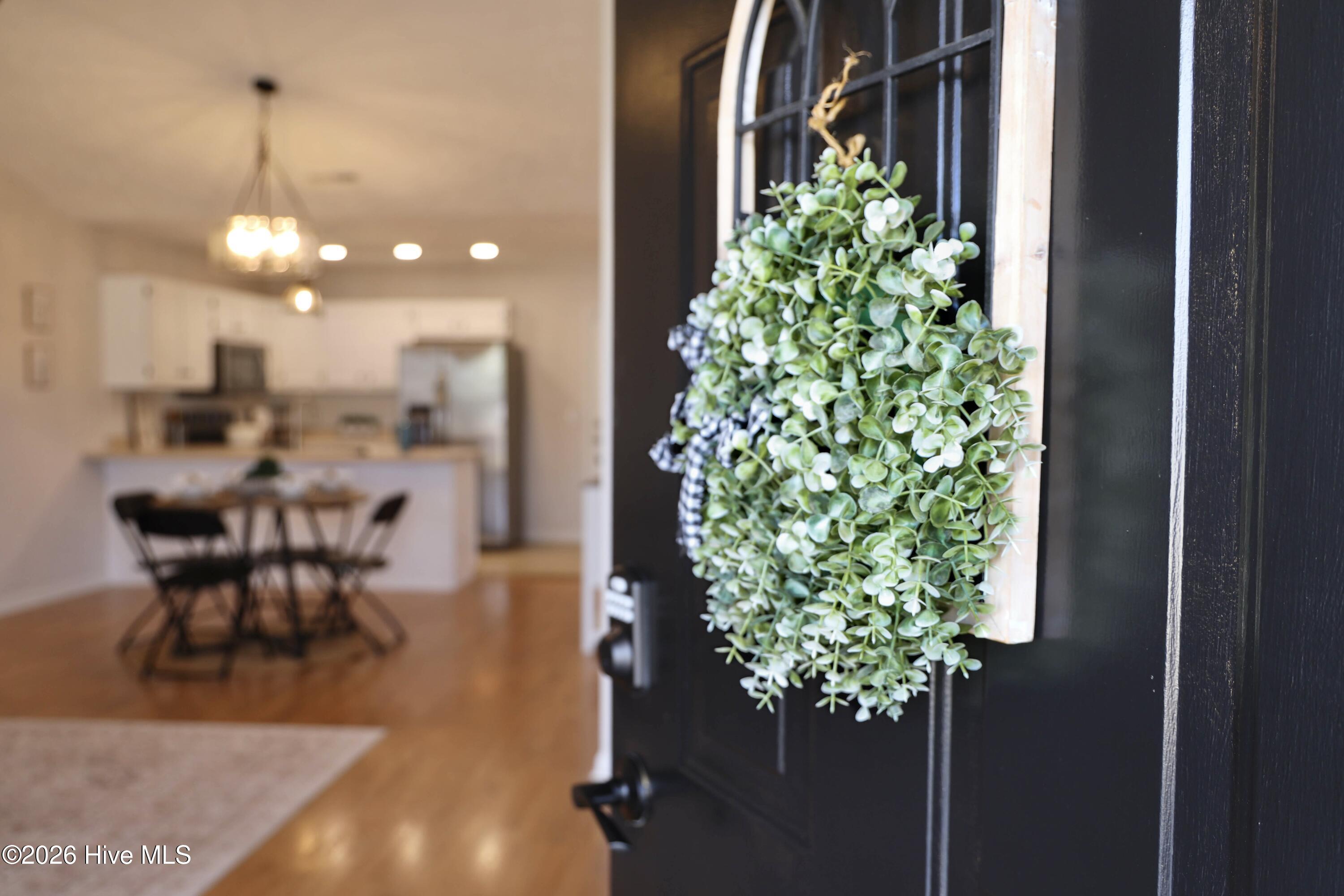 100558599 | Photo 50