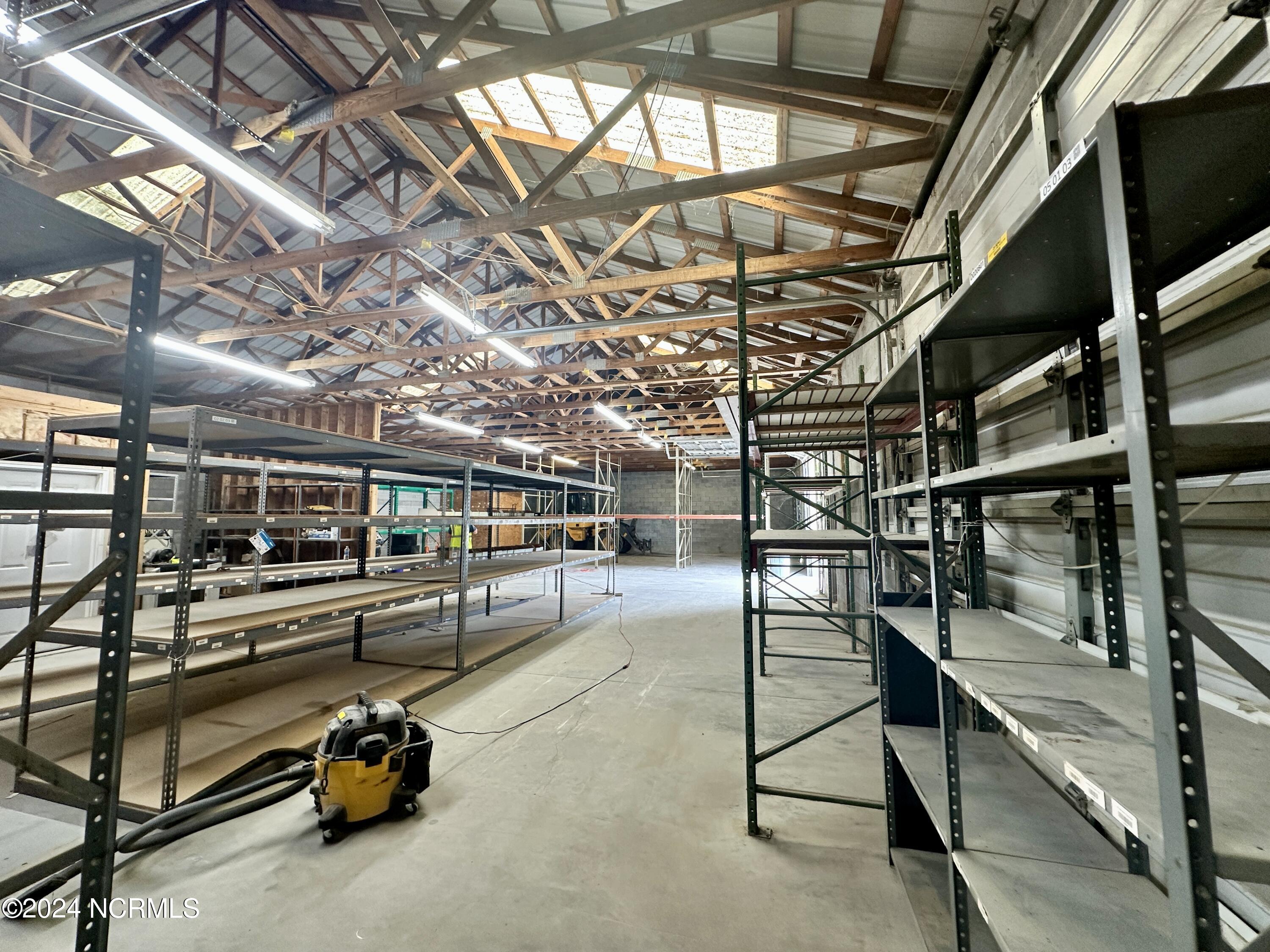 10327 Nc Hwy 211, Aberdeen, NC, 28315