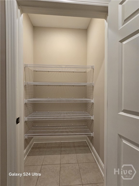 Pantry to Kitchen