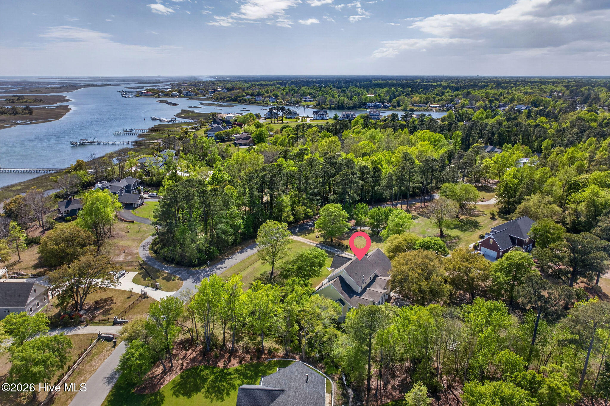 100566414 | Photo 76