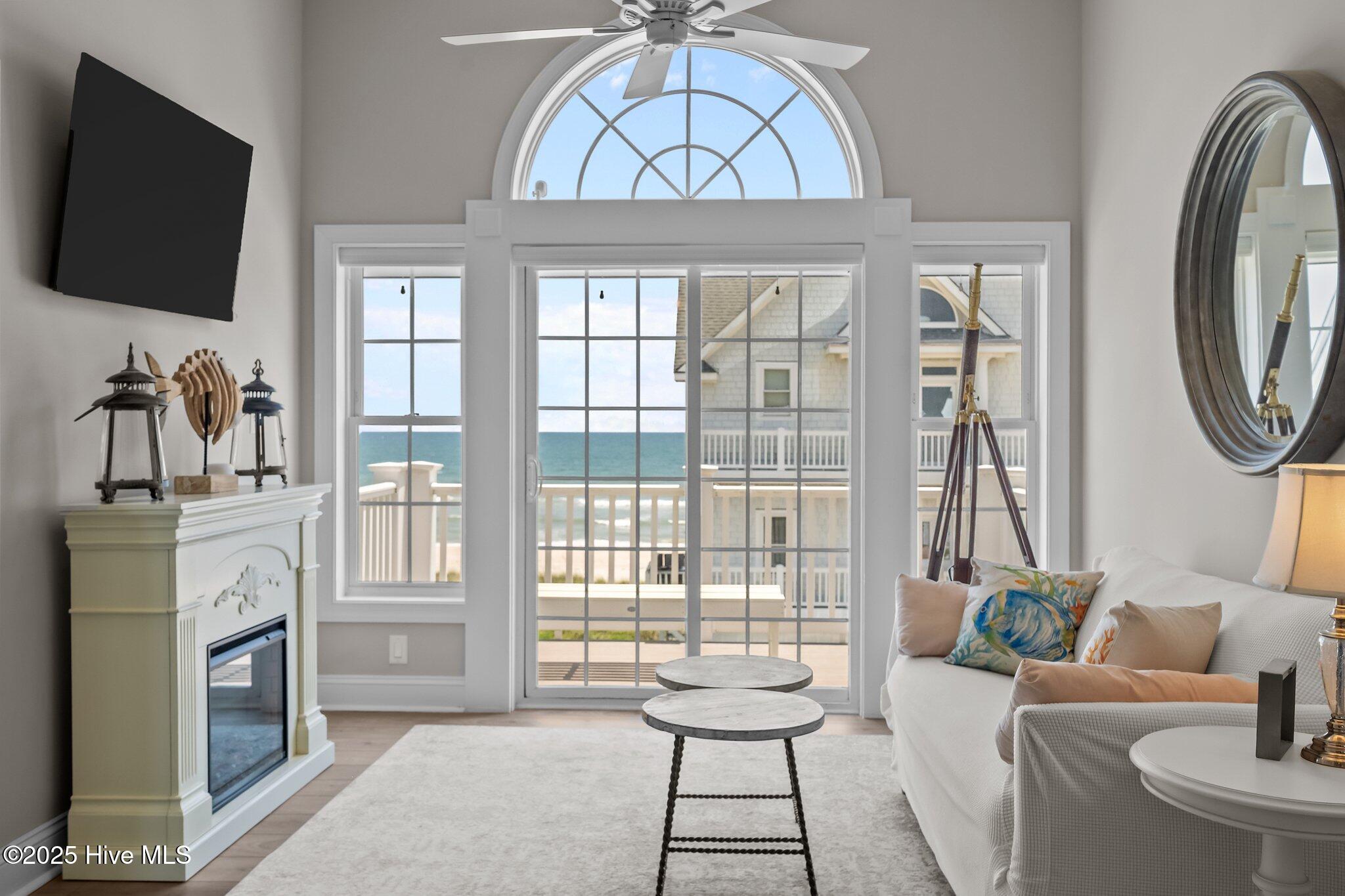 100514915 | Photo 27