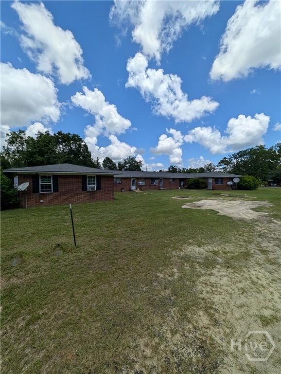 Photo 3 of Multi family home for sale at 104 Central St, Twin City, GA 30471 | MLS# SA364733 | Listing updated on 2026-09-17