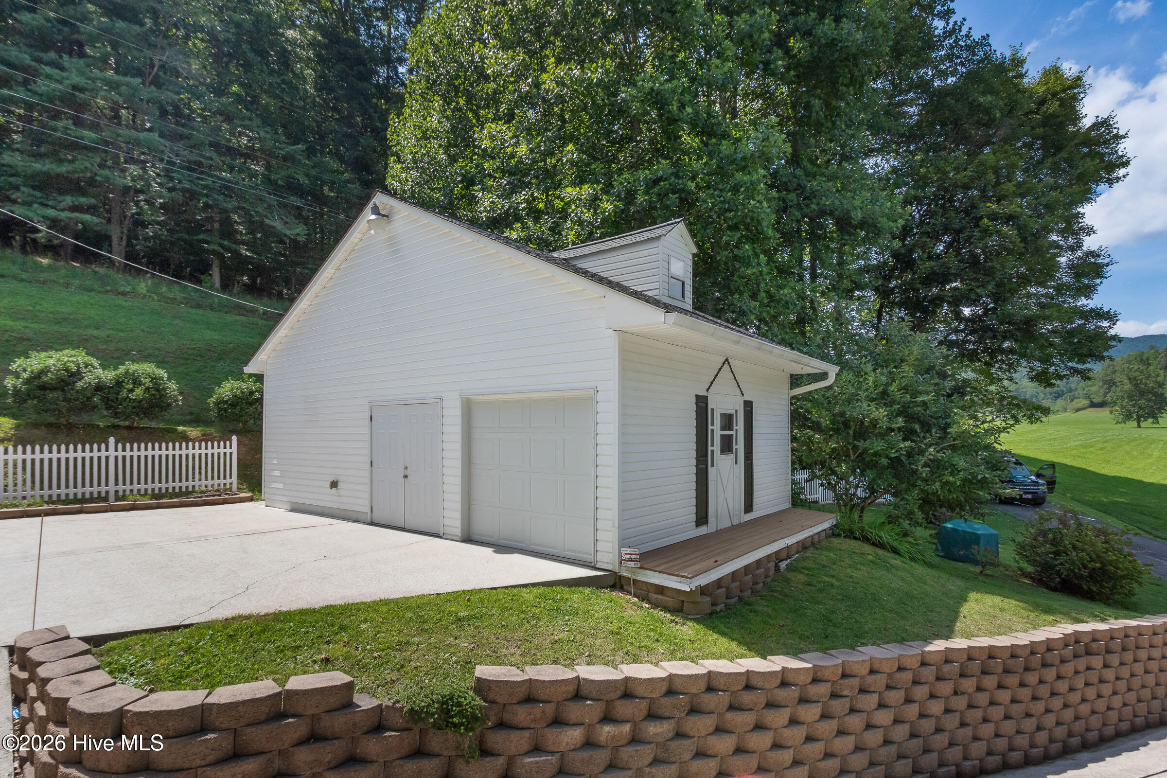 3rd image of 21 Grand Rdg, Murphy, NC 28906 | MLS# 100597324