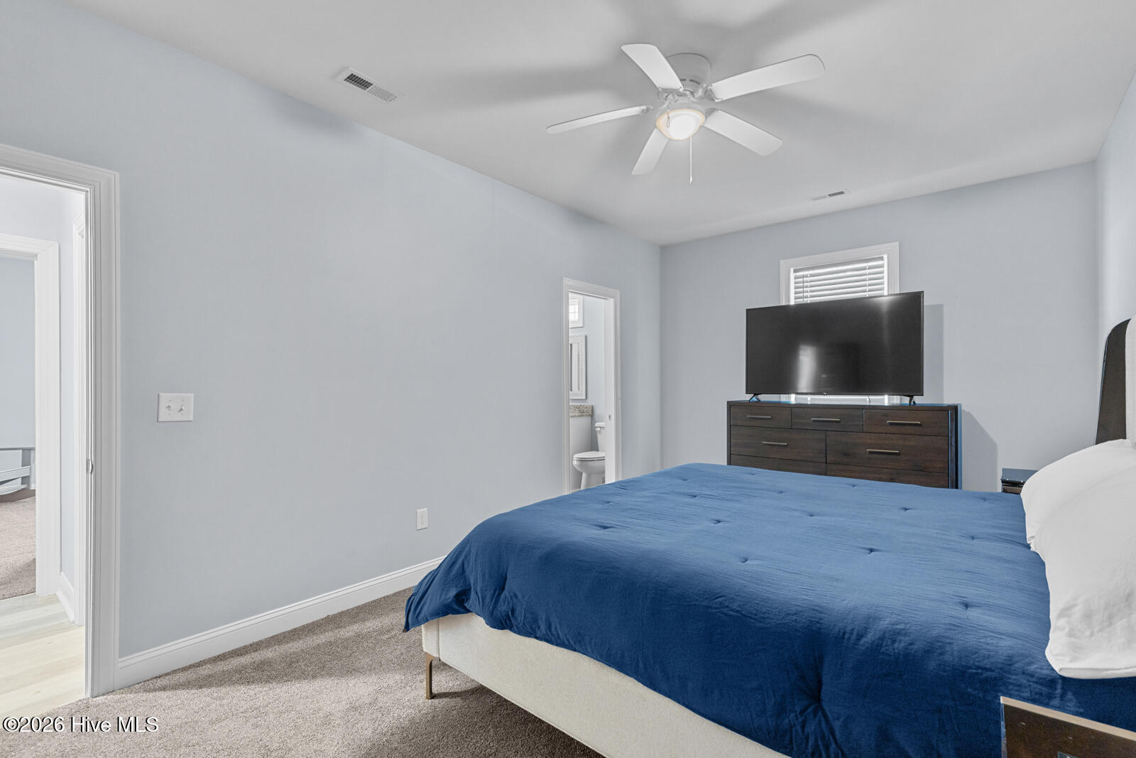 402 King Richard Court,Jacksonville