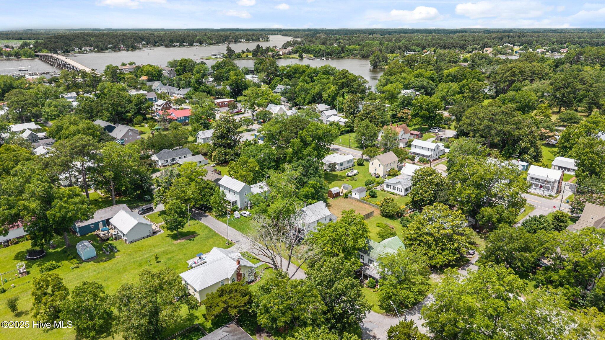 509 Academy Street, Oriental, NC, 28571