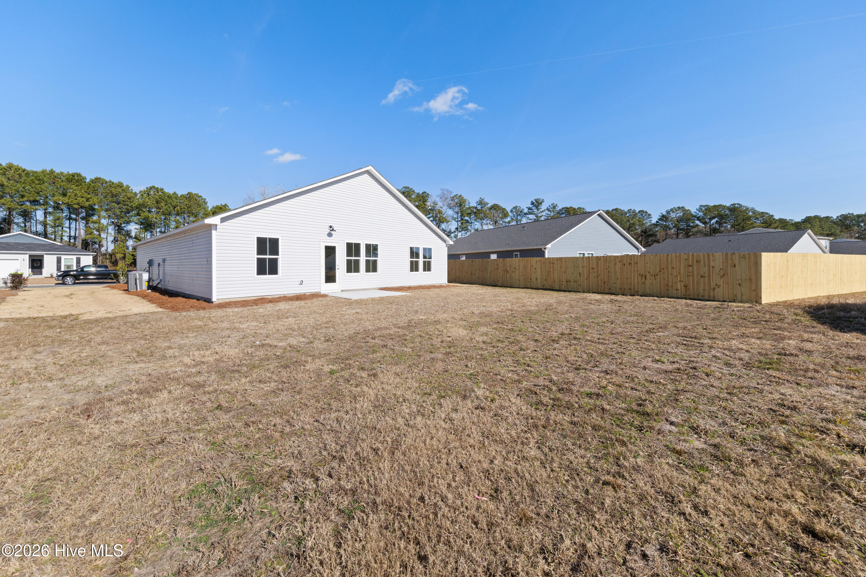 100546479 | Photo 27