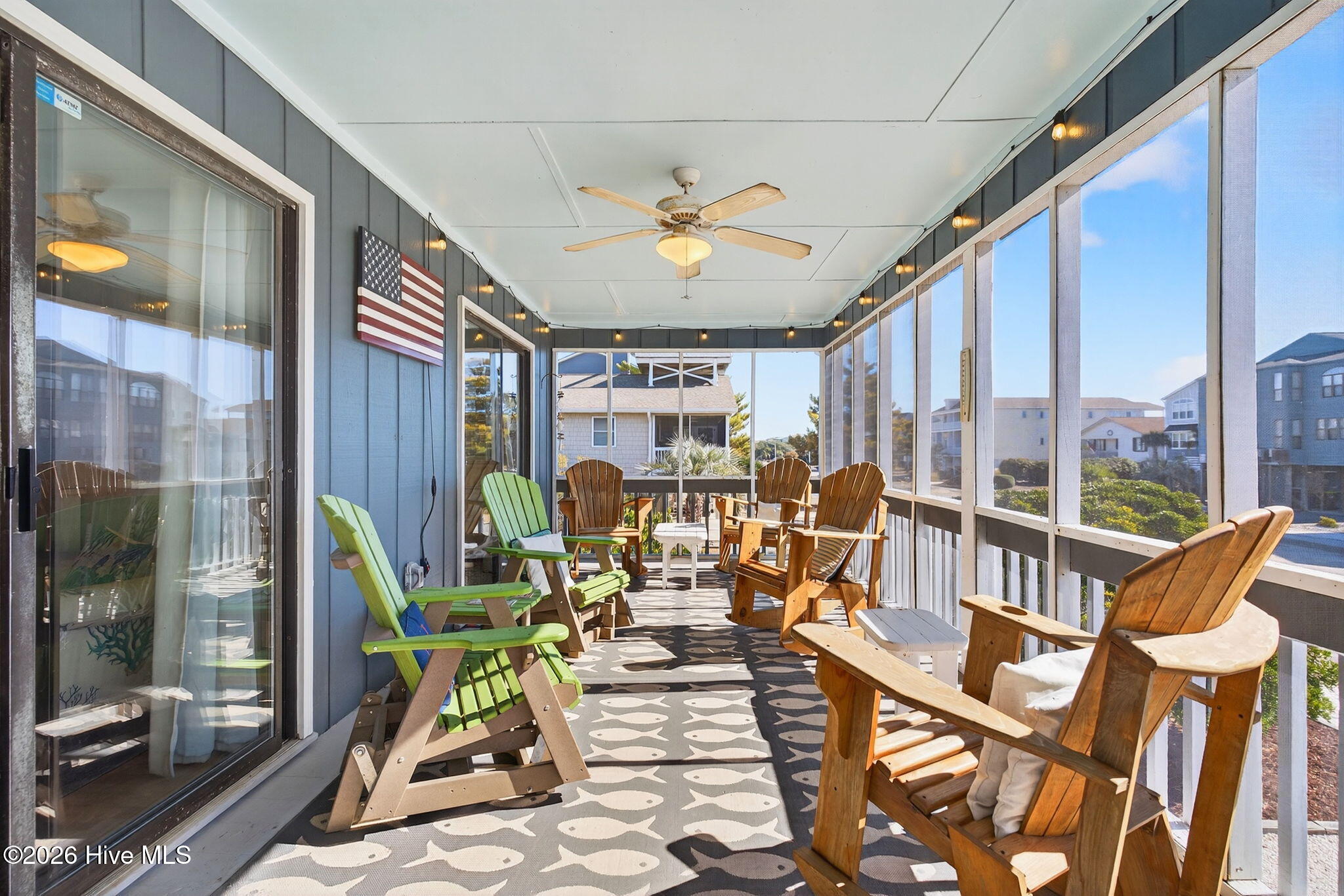 100554629 | Photo 11