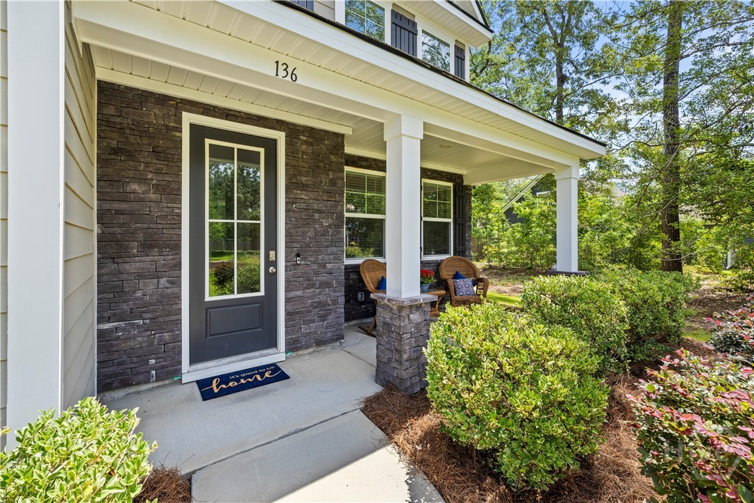Picturesque front porch!