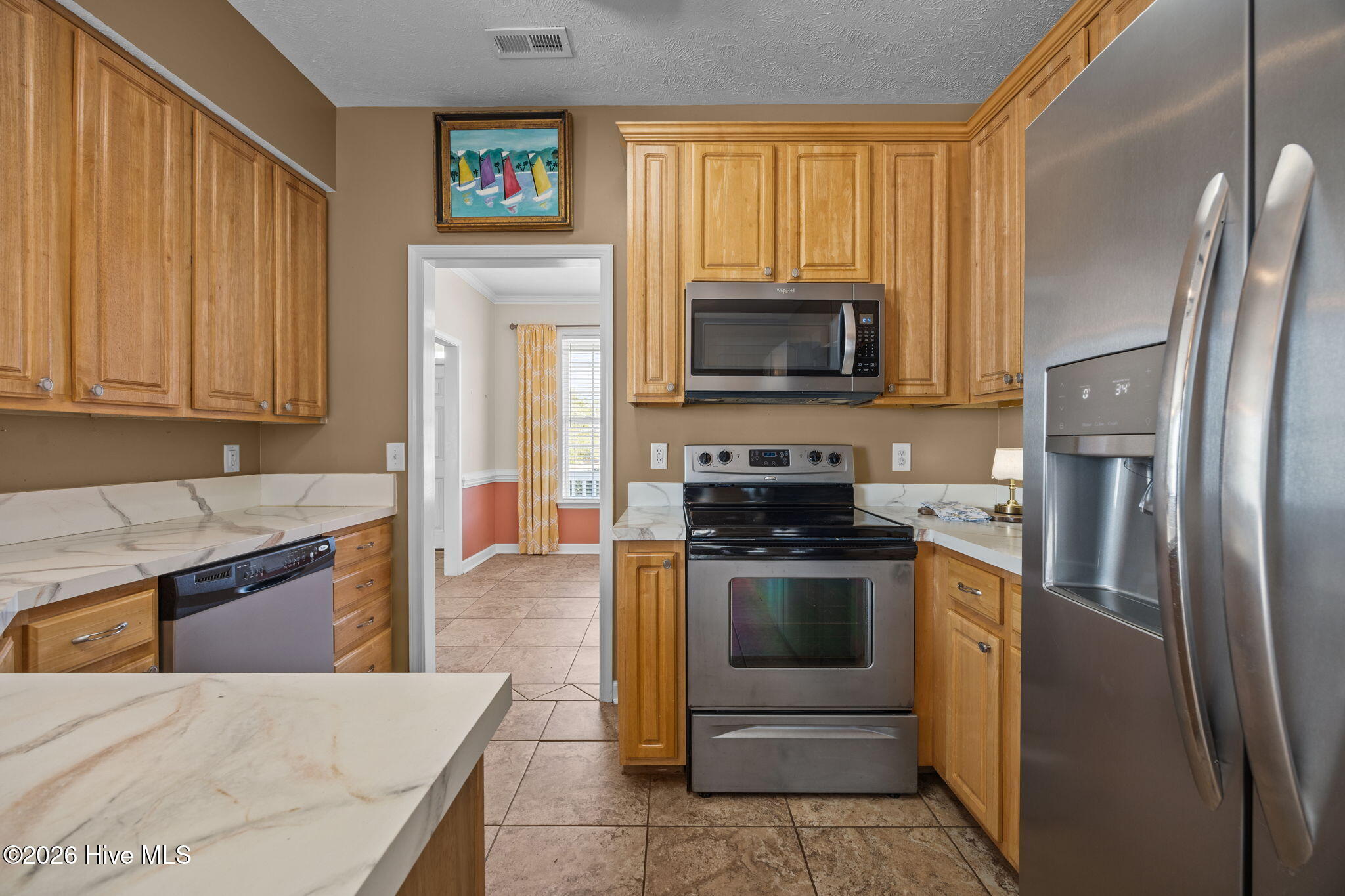 100549557 | Photo 13