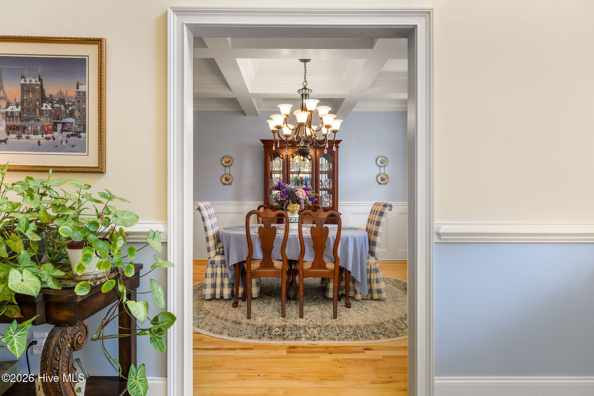 100557018 | Photo 11