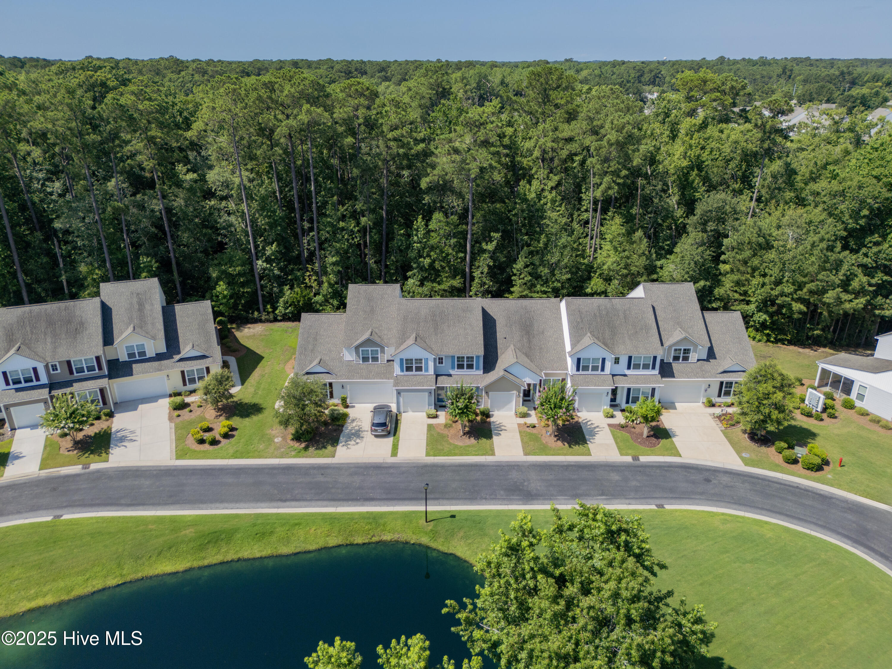 100516530 | Photo 31