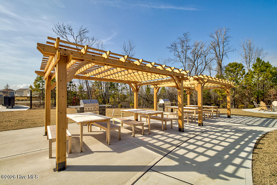 100557891 | Photo 27