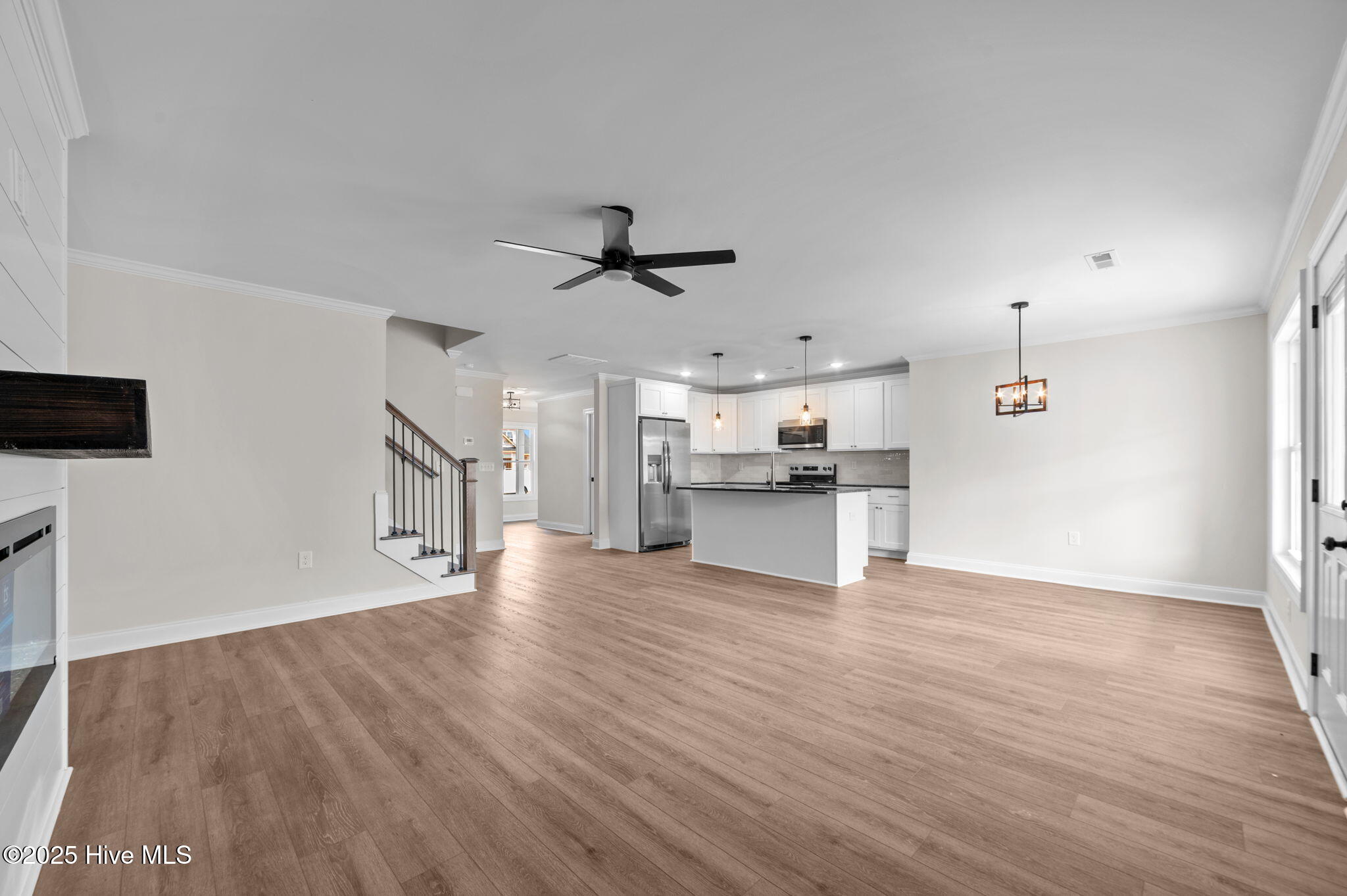 21-web-or-mls-LHV_5792