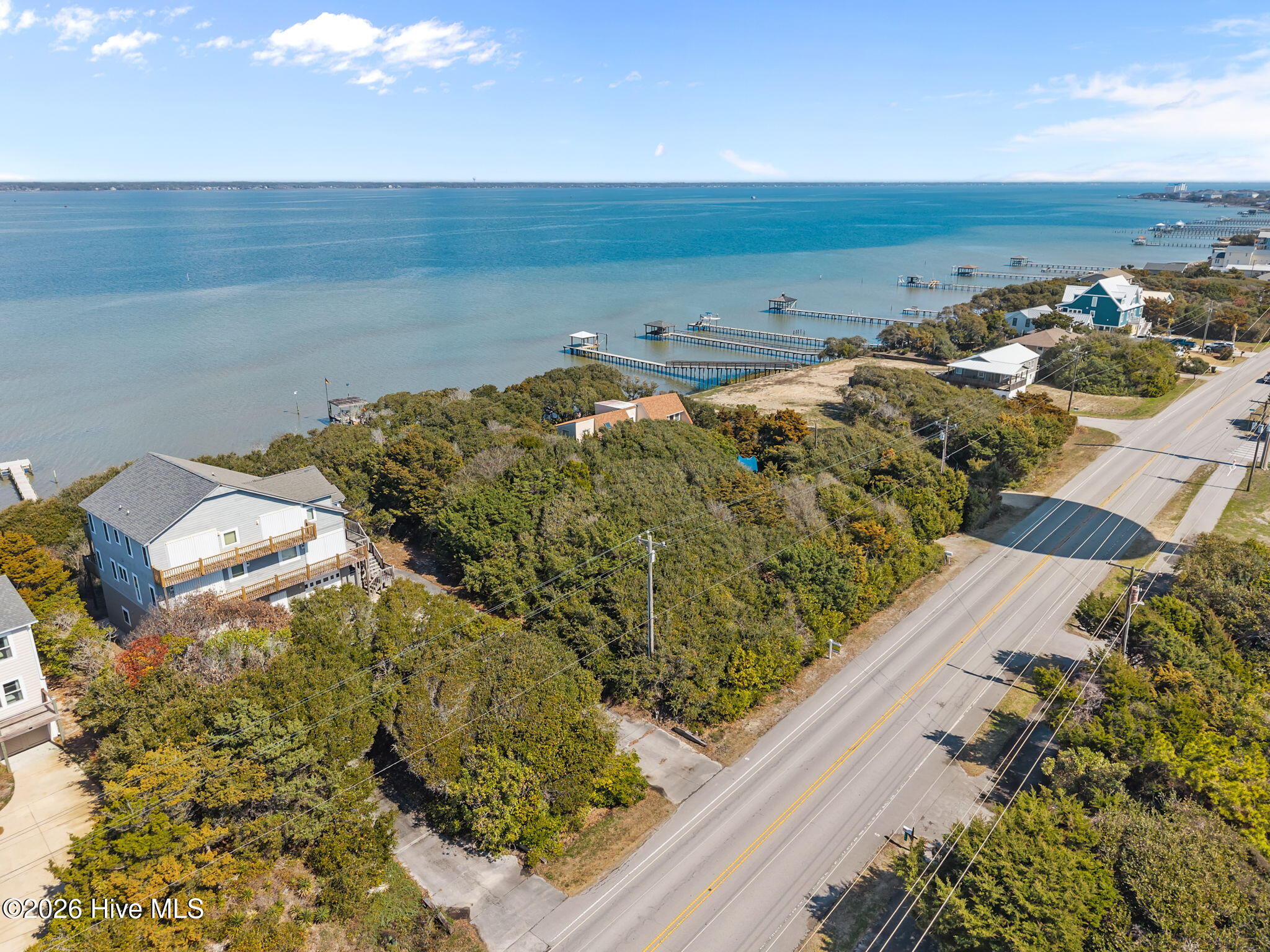 100533525 | Photo 23