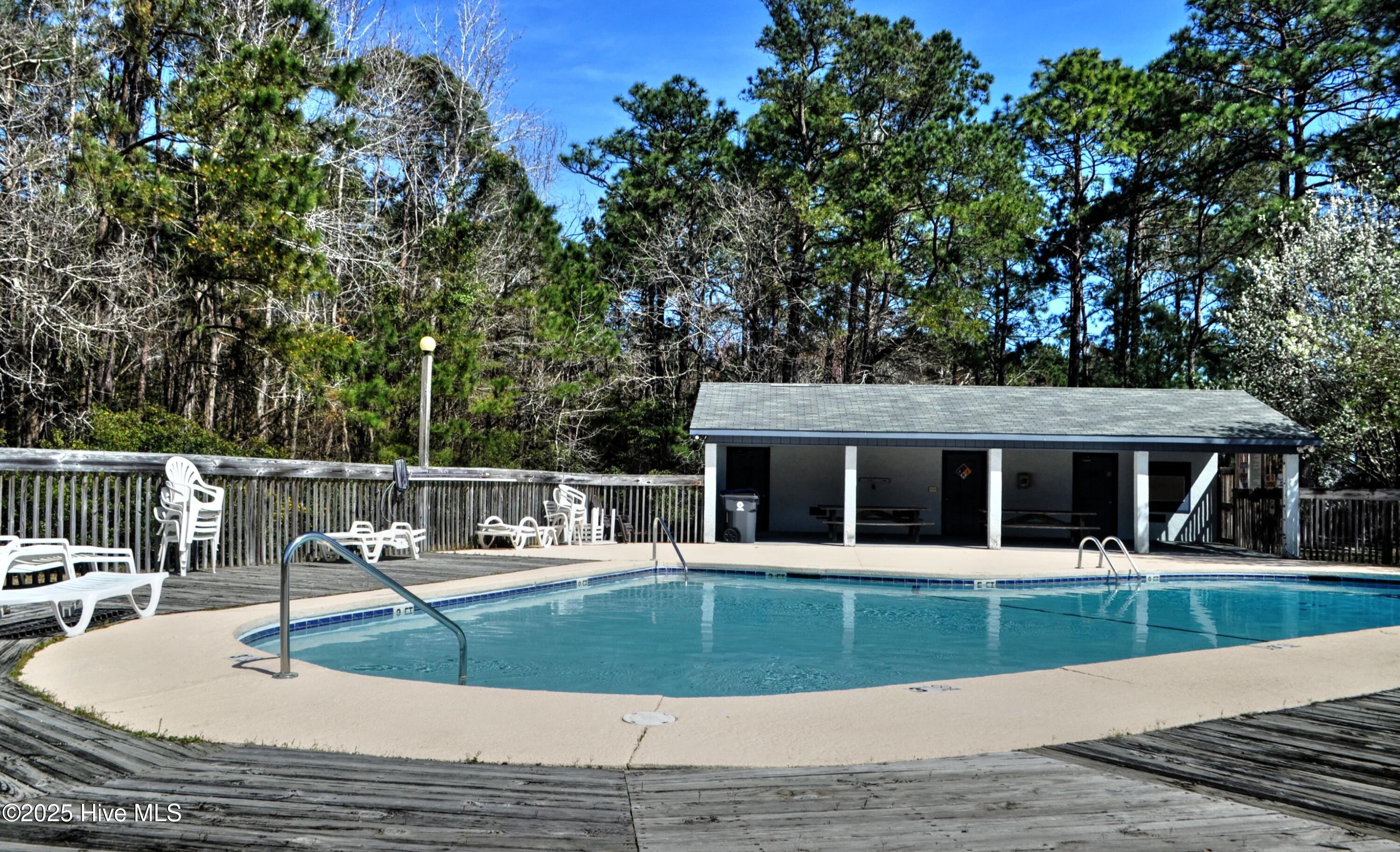 100546216 | Photo 52