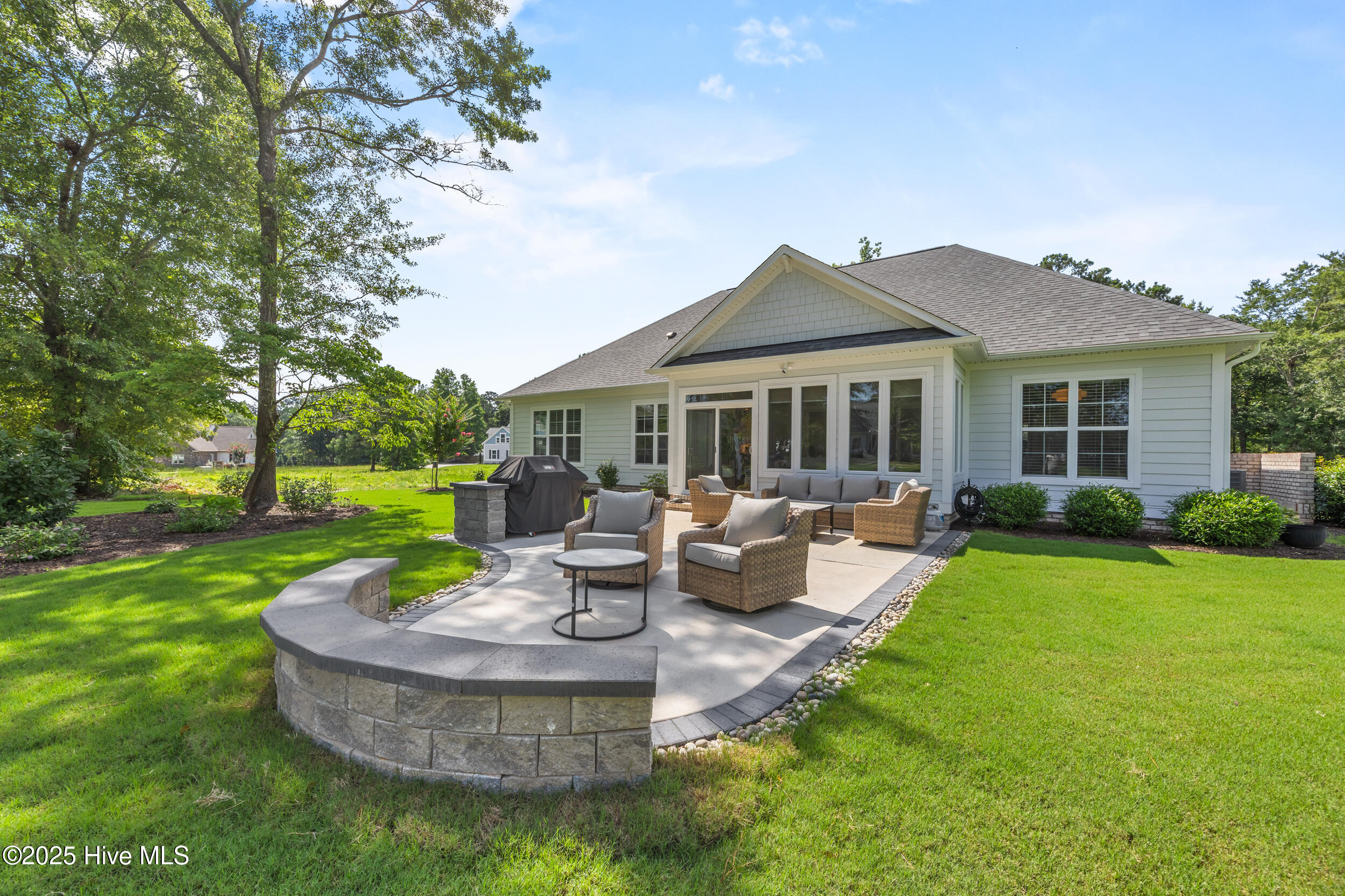 100515249 | Photo 49