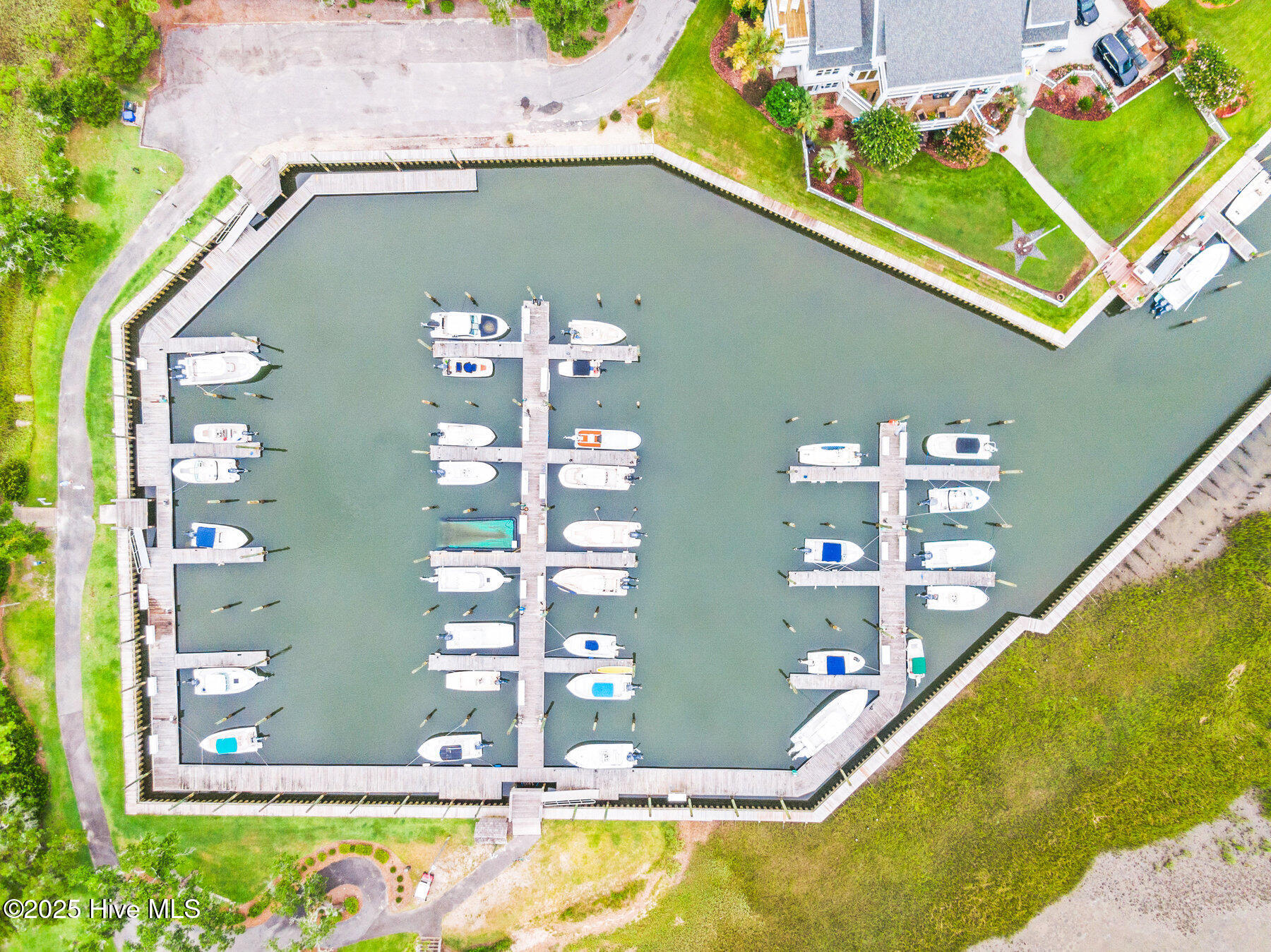 100489617 | Photo 49