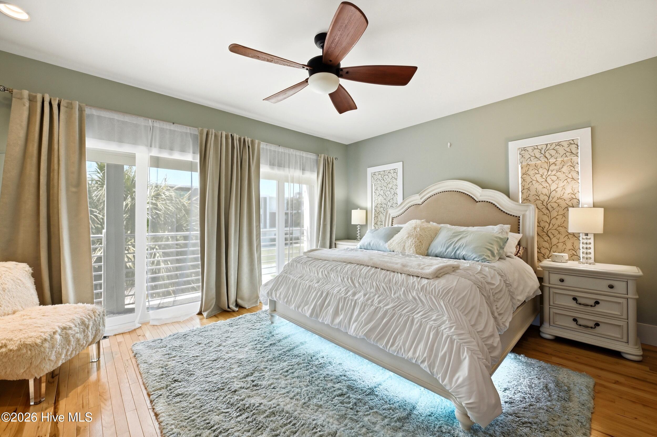 100568408 | Photo 17