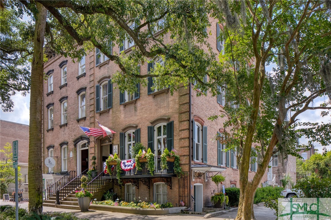 109 Liberty, Savannah, Georgia, 10 Bedrooms Bedrooms, 0 ,11 BathroomsBathrooms,Hotel/motel,For sale,Liberty,SA300073