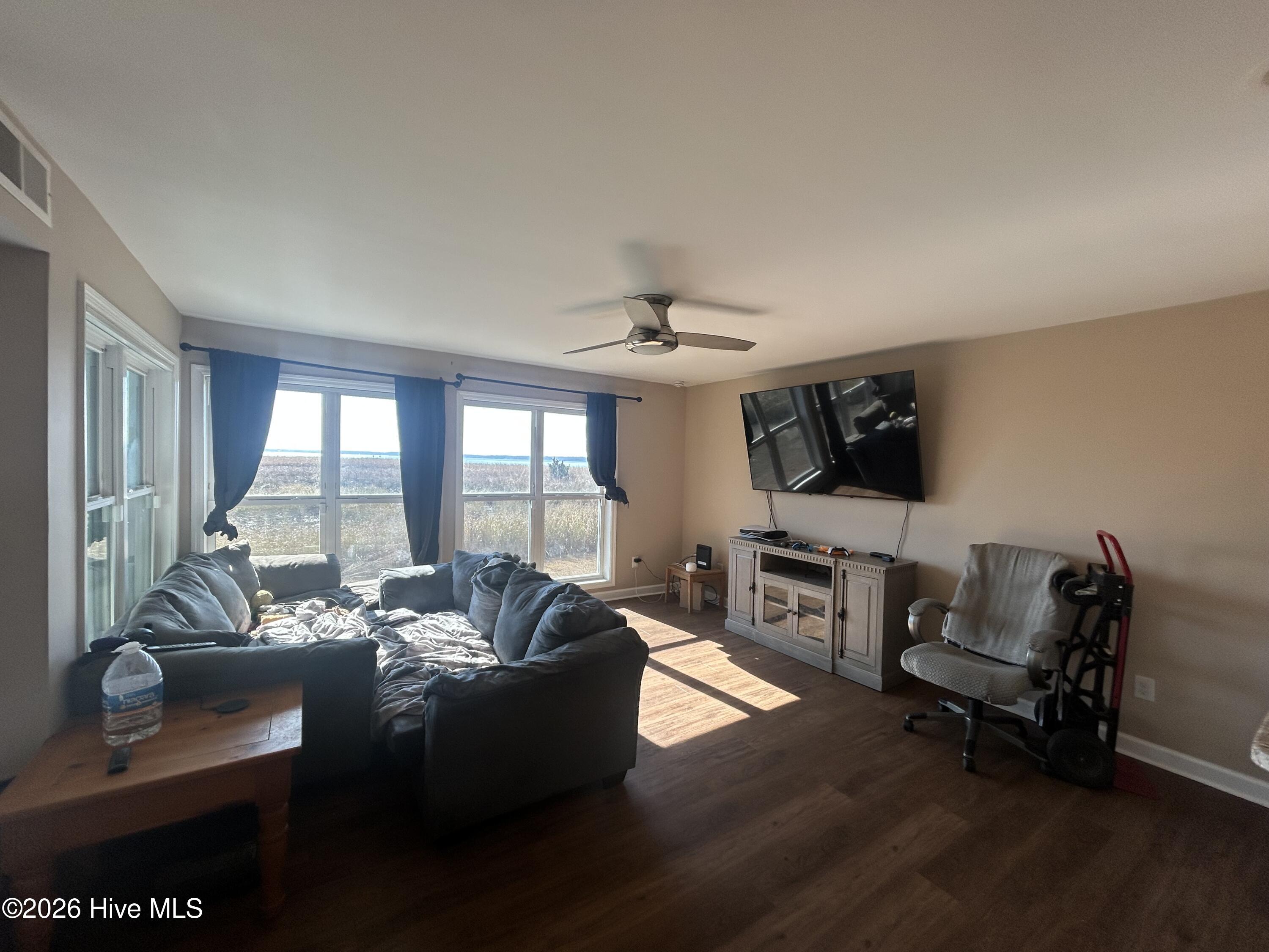 Homes for sale in New Bern, NC | 9111 Riverview Dr, New Bern, NC 28560 | MLS# 100547179