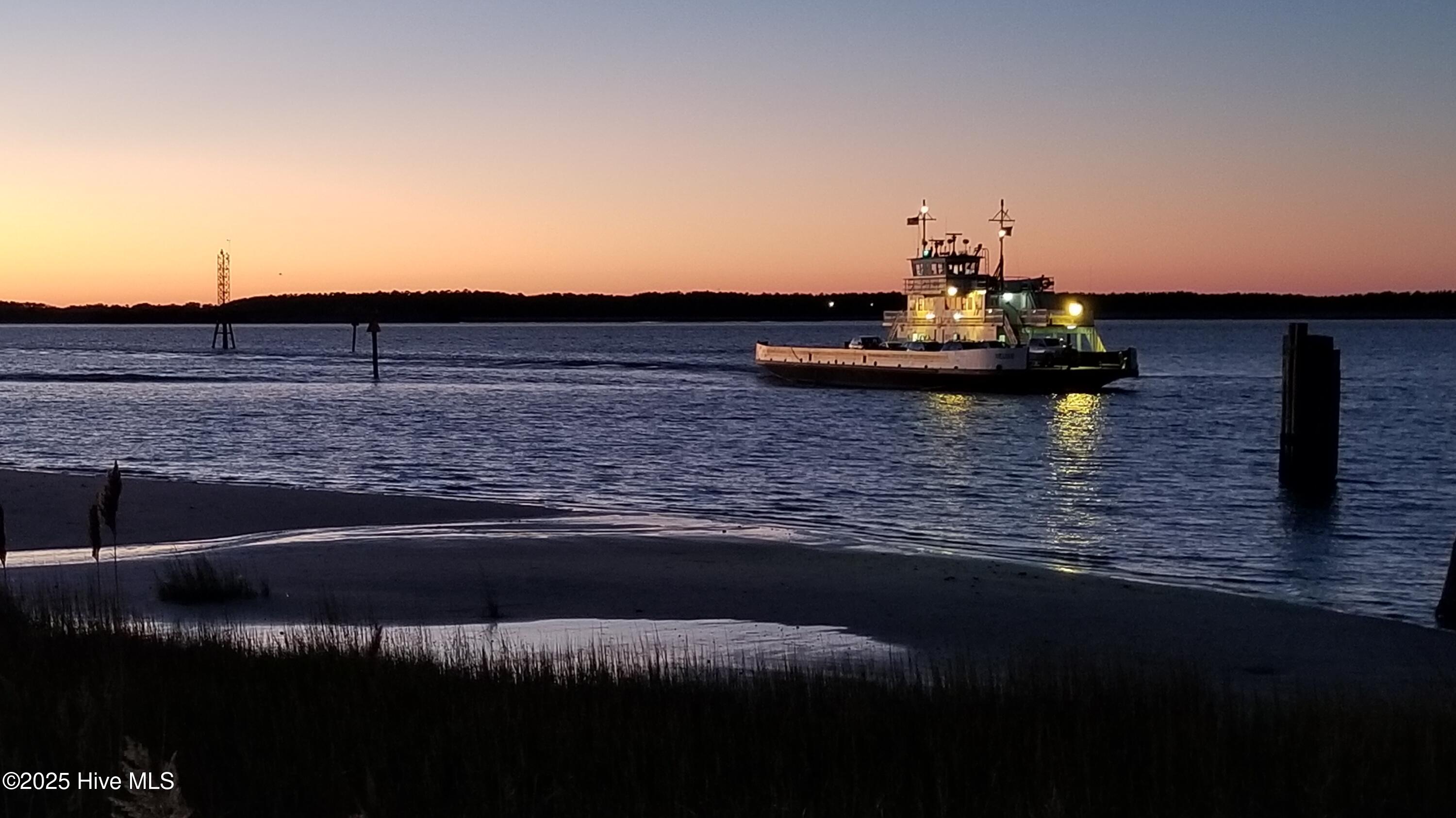 100535524 | Photo 35