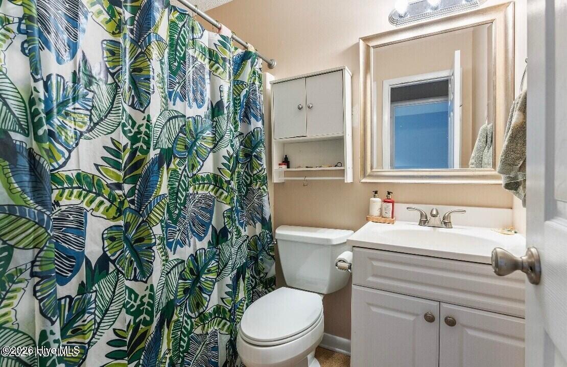 100550499 | Photo 13