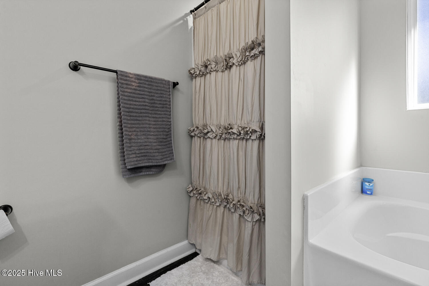 100545268 | Photo 22