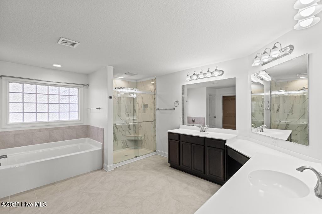 100552521 | Photo 19