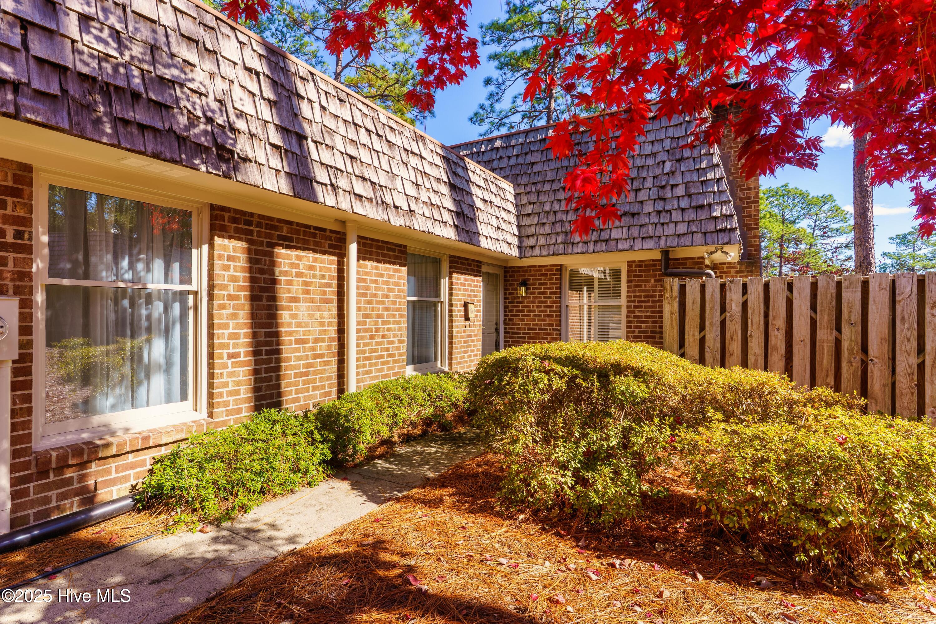 Homes for sale in Pinehurst, NC | 136 Love Thirty Ln, Pinehurst, NC 28374 | MLS# 100541366