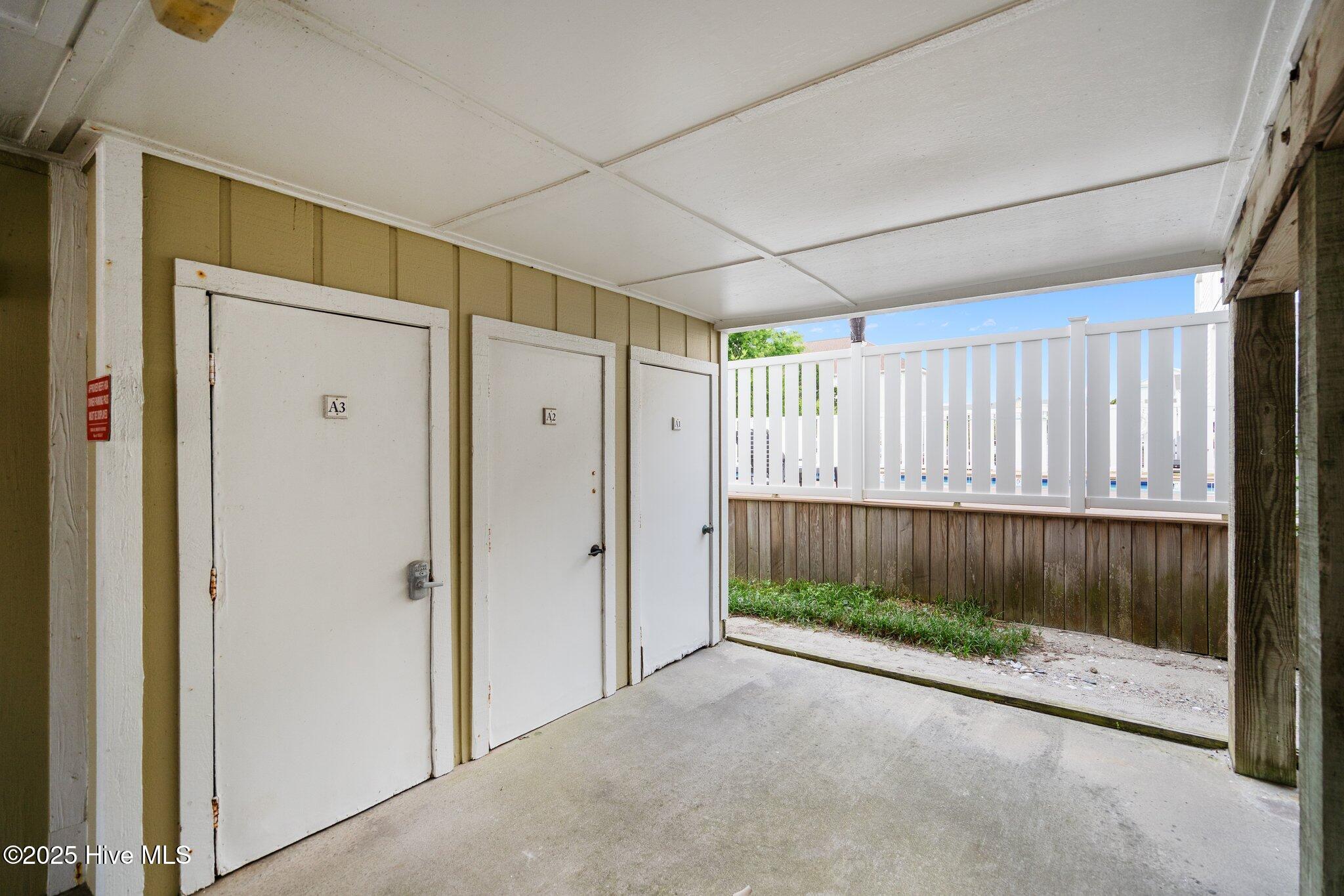 100509298 | Photo 59