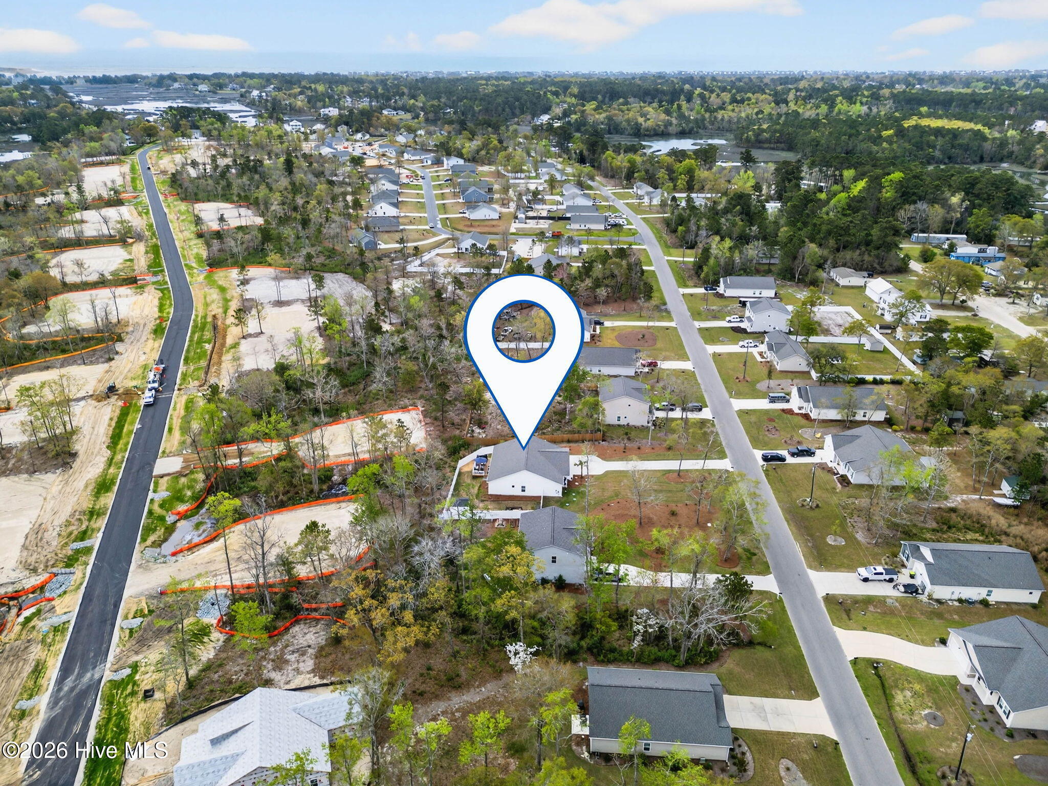 100564631 | Photo 44