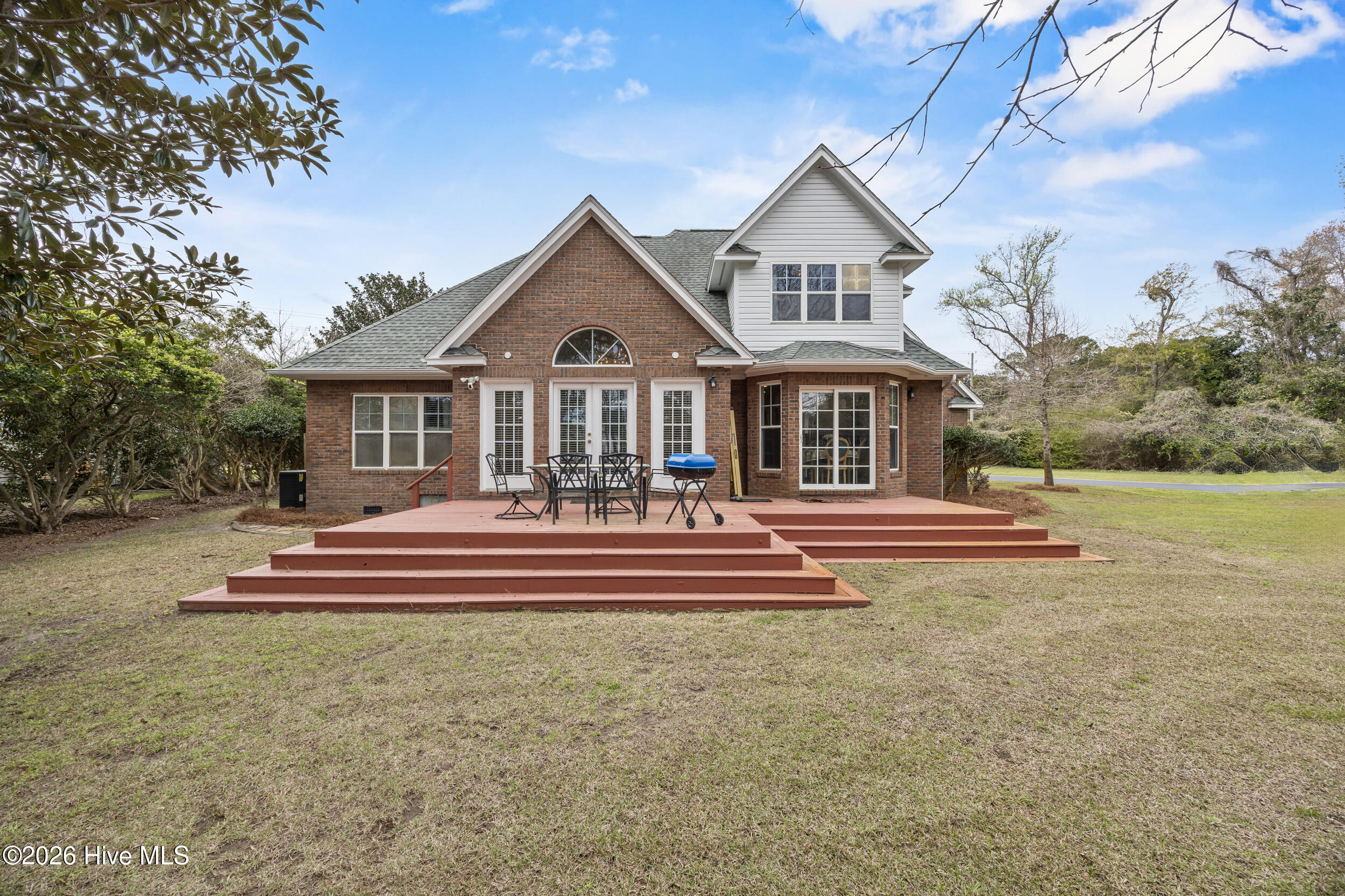 100561336 | Photo 19