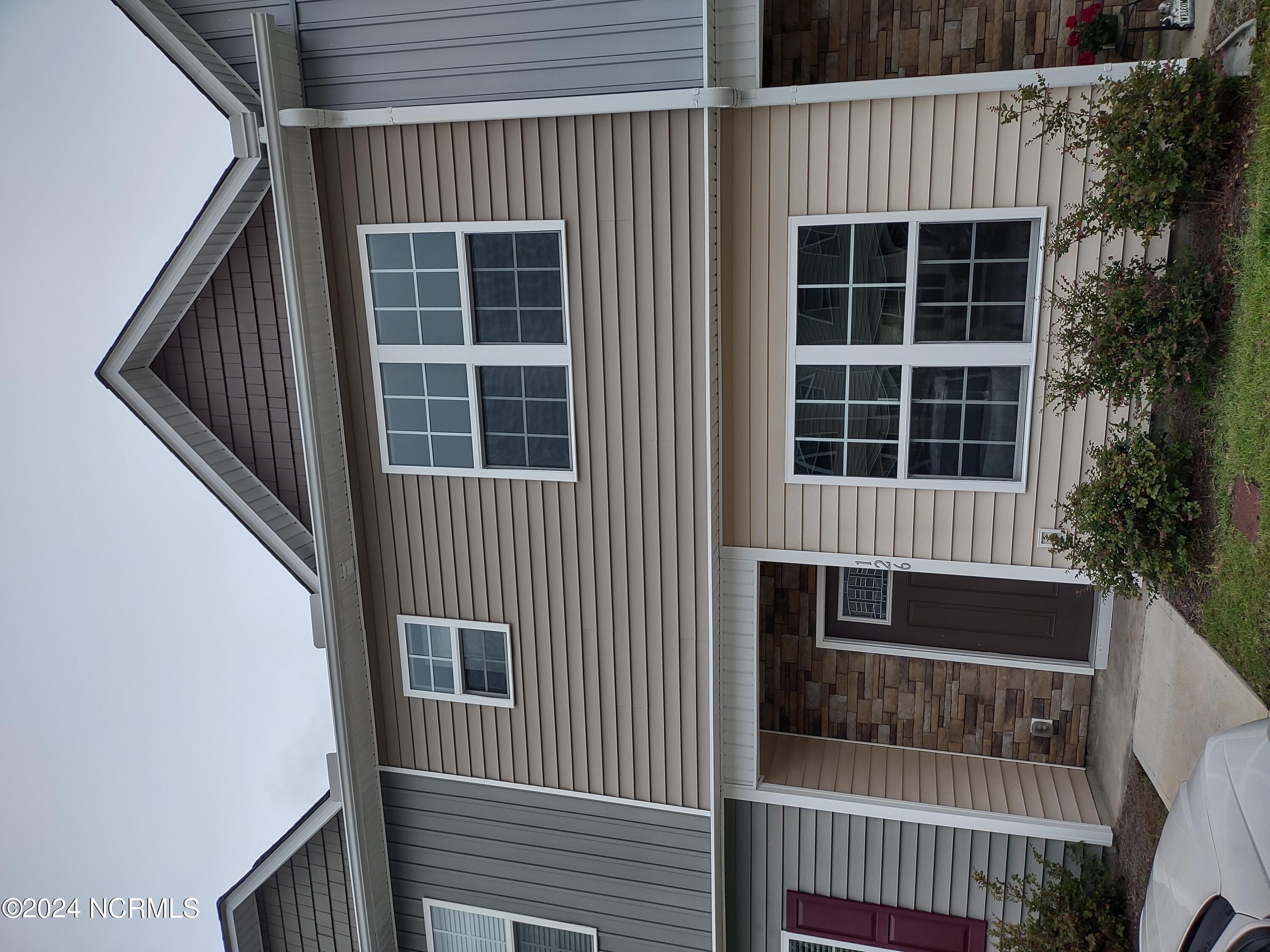 126 Beacon Woods, Holly Ridge, North Carolina, 2 Bedroom Bedrooms, 5 Room Rooms,3 BathroomBathrooms,Townhouse,For sale,Beacon Woods,100607292