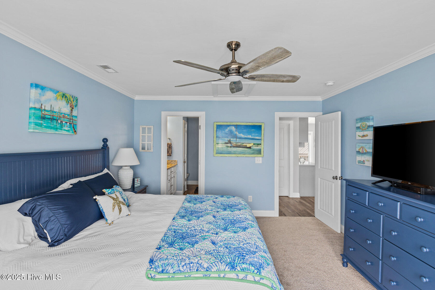 100518577 | Photo 21