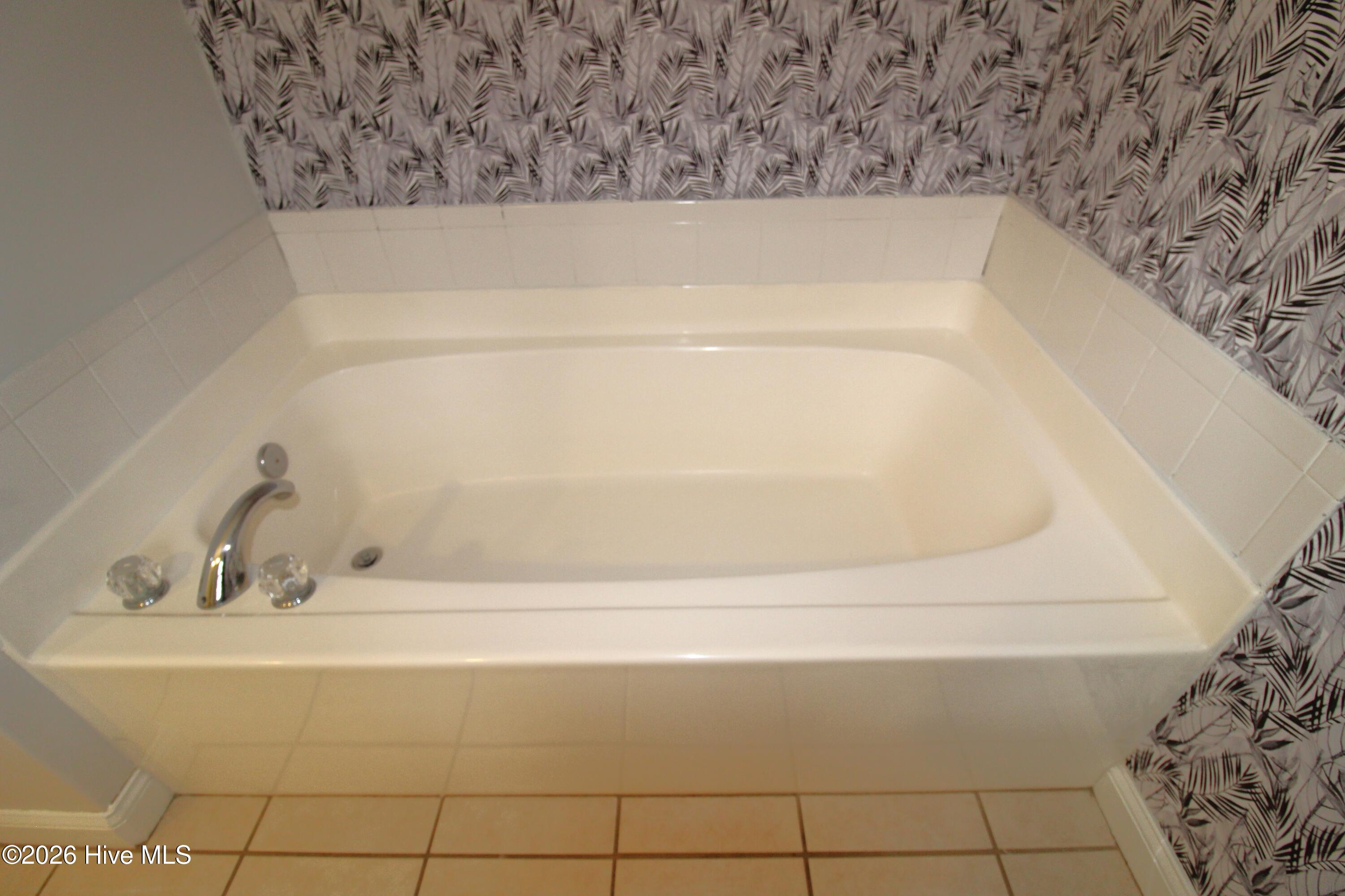 100538724 | Photo 21