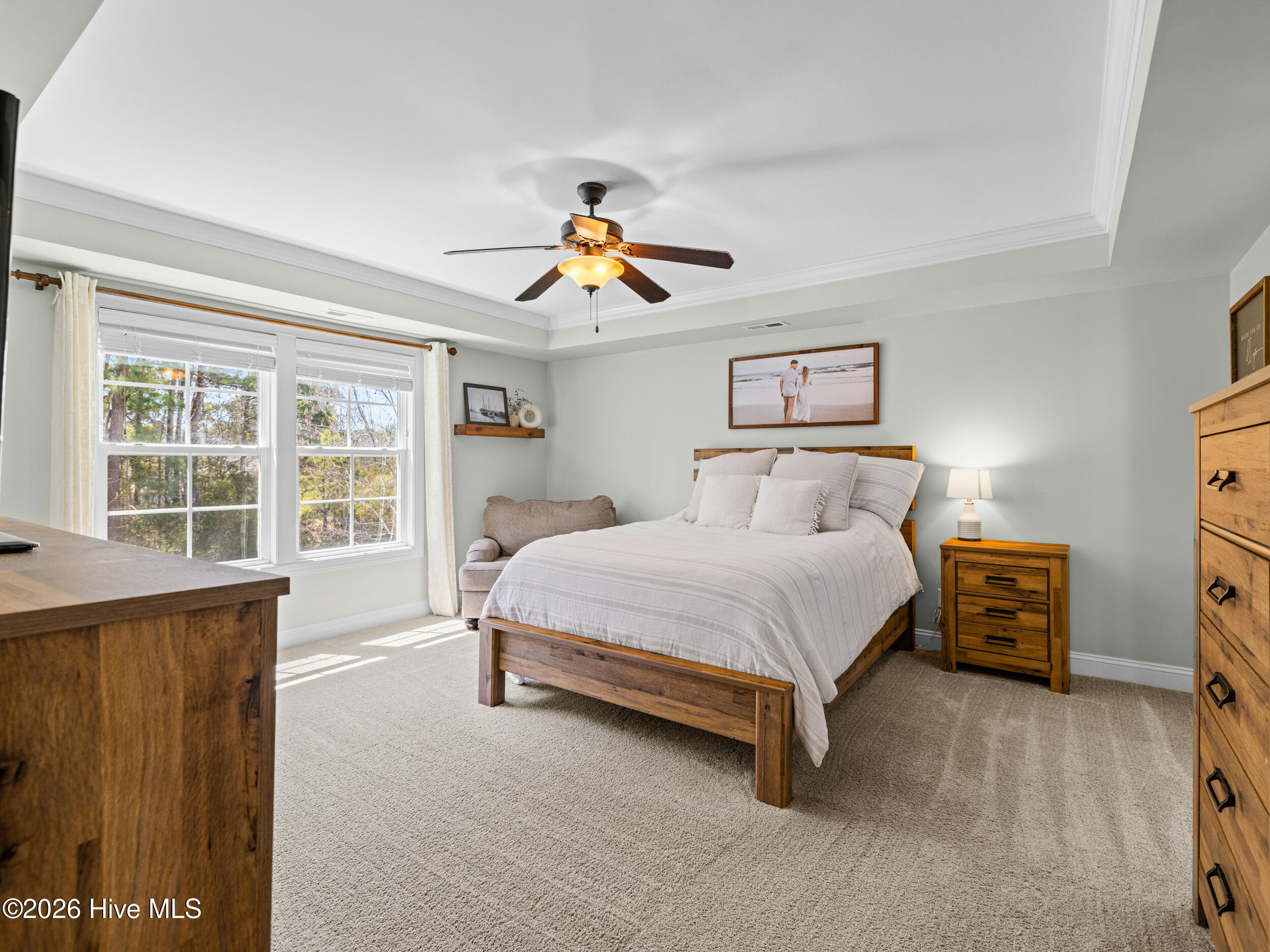 100566633 | Photo 40