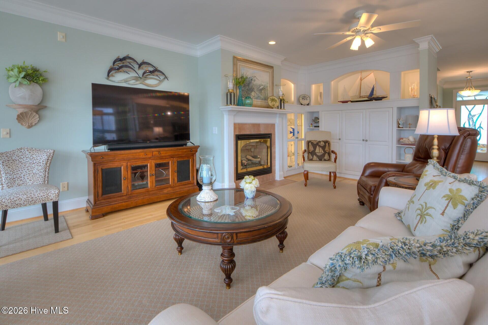 100553459 | Photo 14