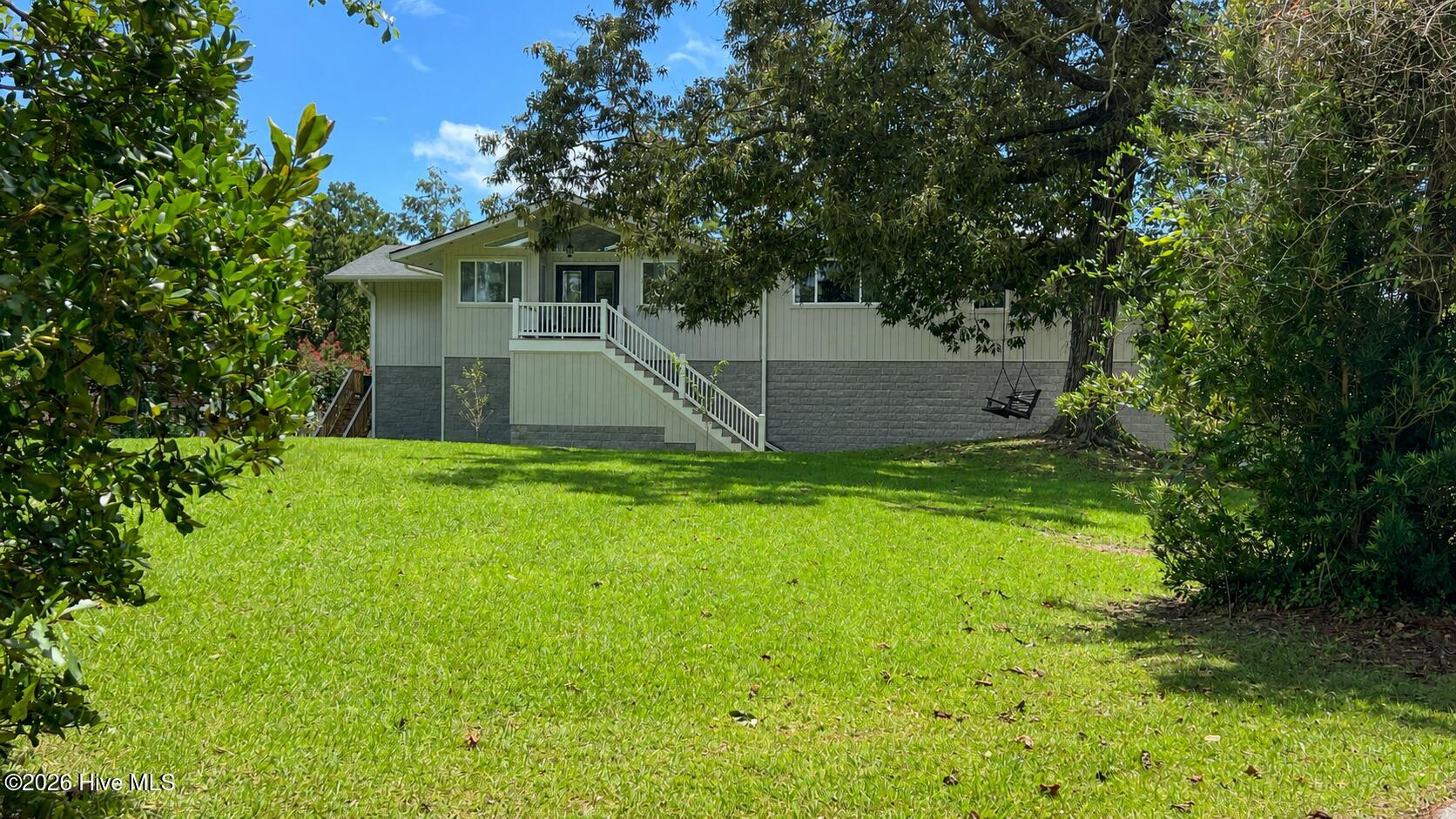 3rd image of 244 Shoreline Dr, New Bern, NC 28562 | MLS# 100560270