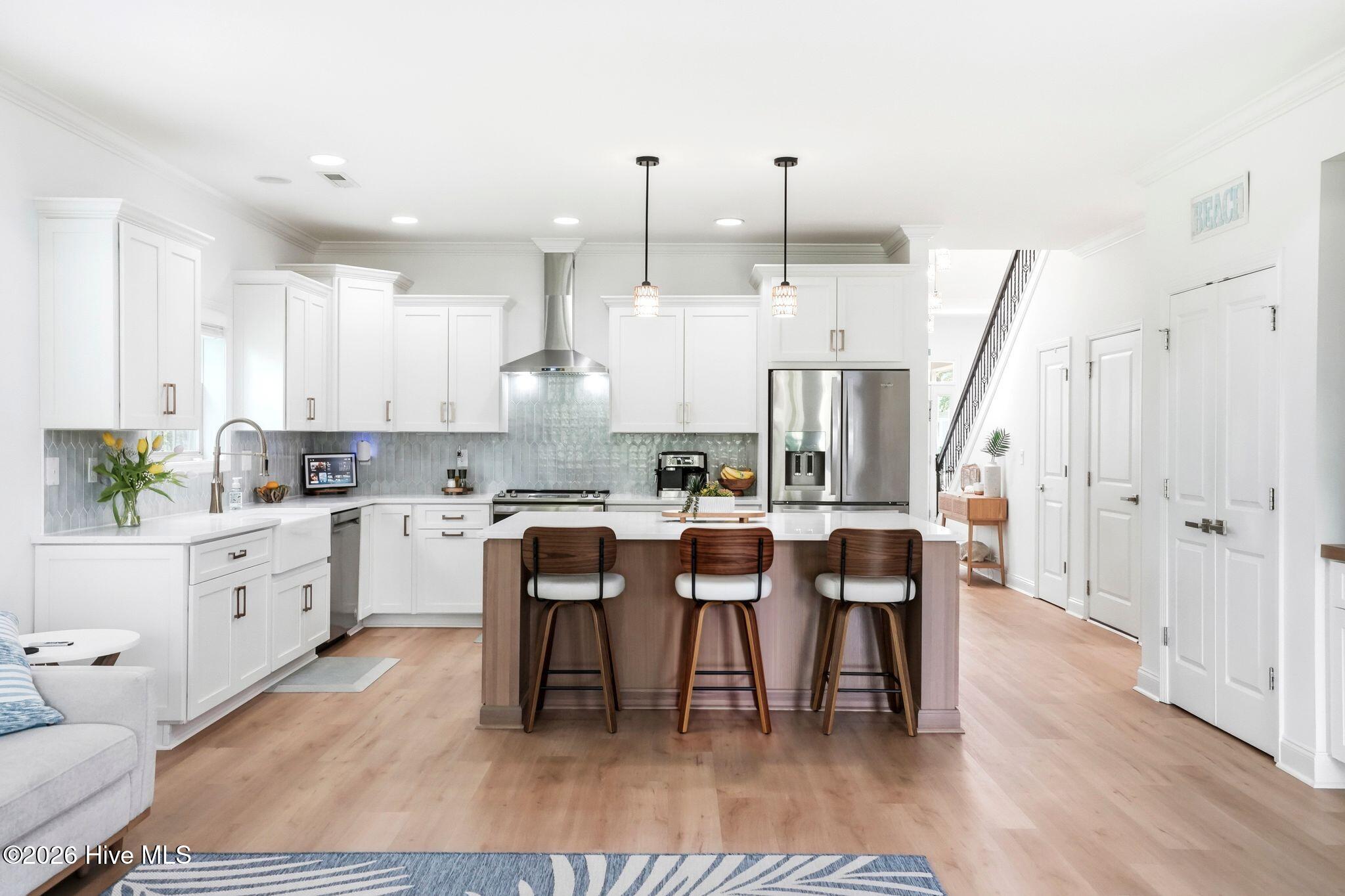 100566461 | Photo 17