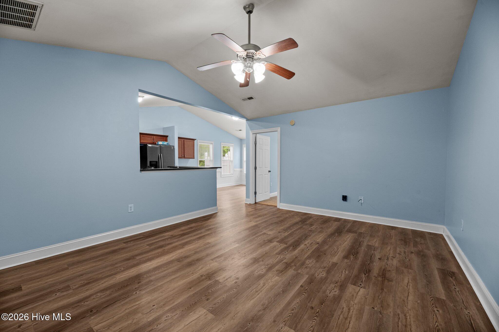 300 Hawks Bluff Drive,New Bern