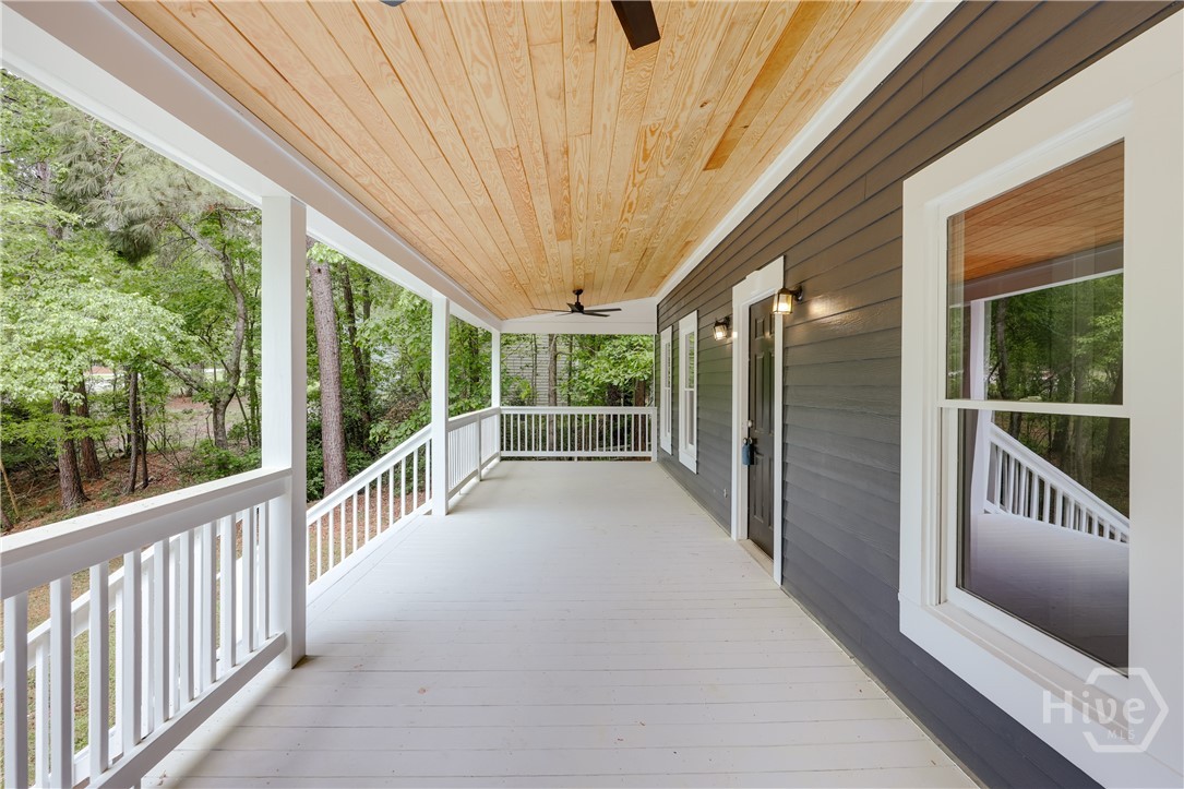 155 Hunters Pointe Drive